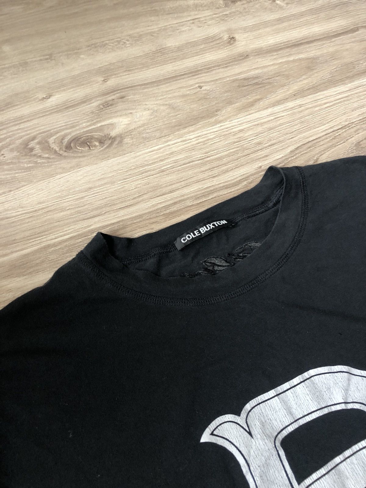 Cole Buxton Cole Buxton Big Logo Faded T Shirt Size US L / EU 52-54 / 3 - 4 Thumbnail