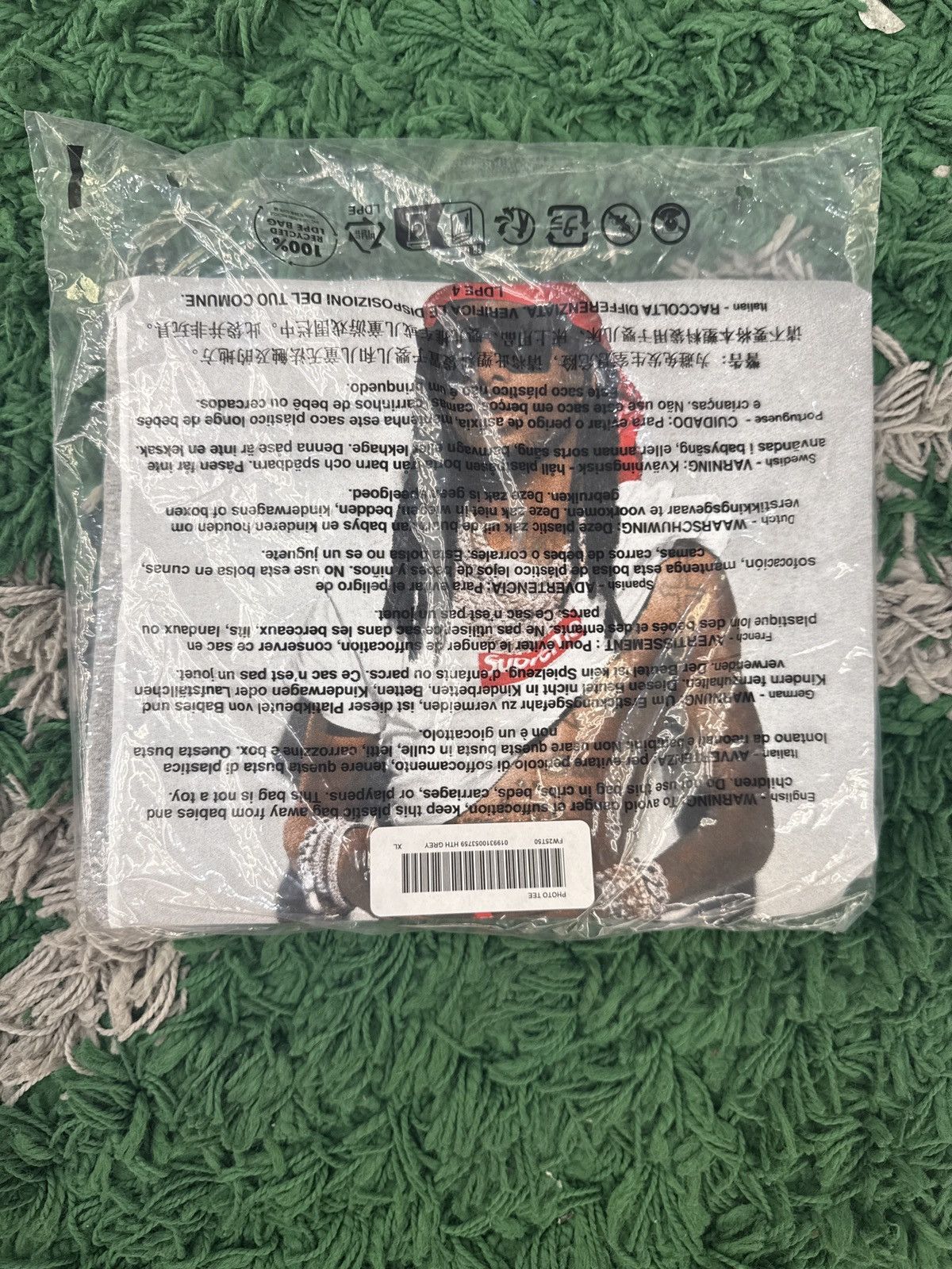Supreme Supreme playboi carti photo tee Size US XL / EU 56 / 4 - 1 Thumbnail