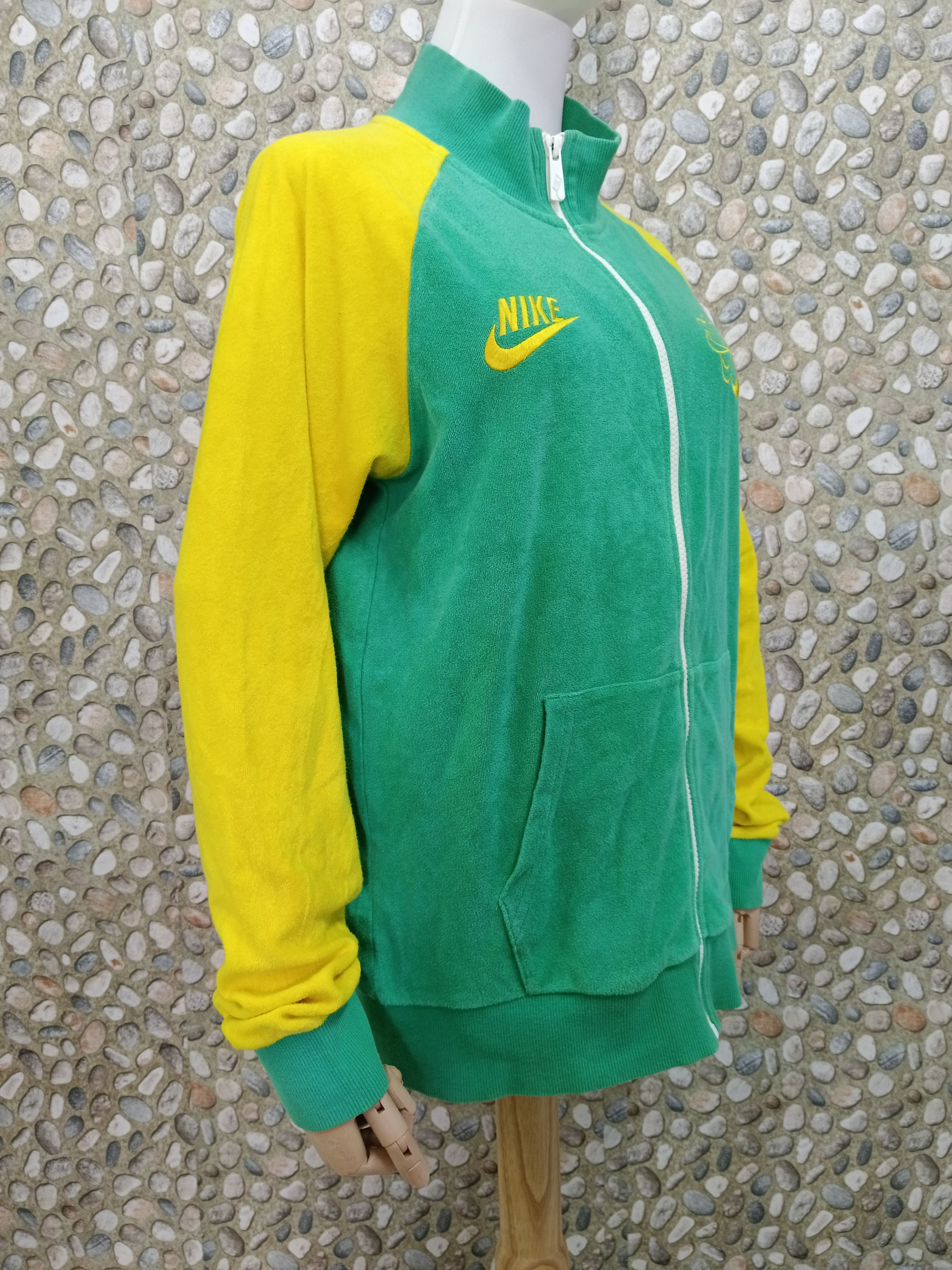 Nike VINTAGE Y2K NIKE PINWHEEL HOODIE Size US M / EU 48-50 / 2 - 3 Thumbnail