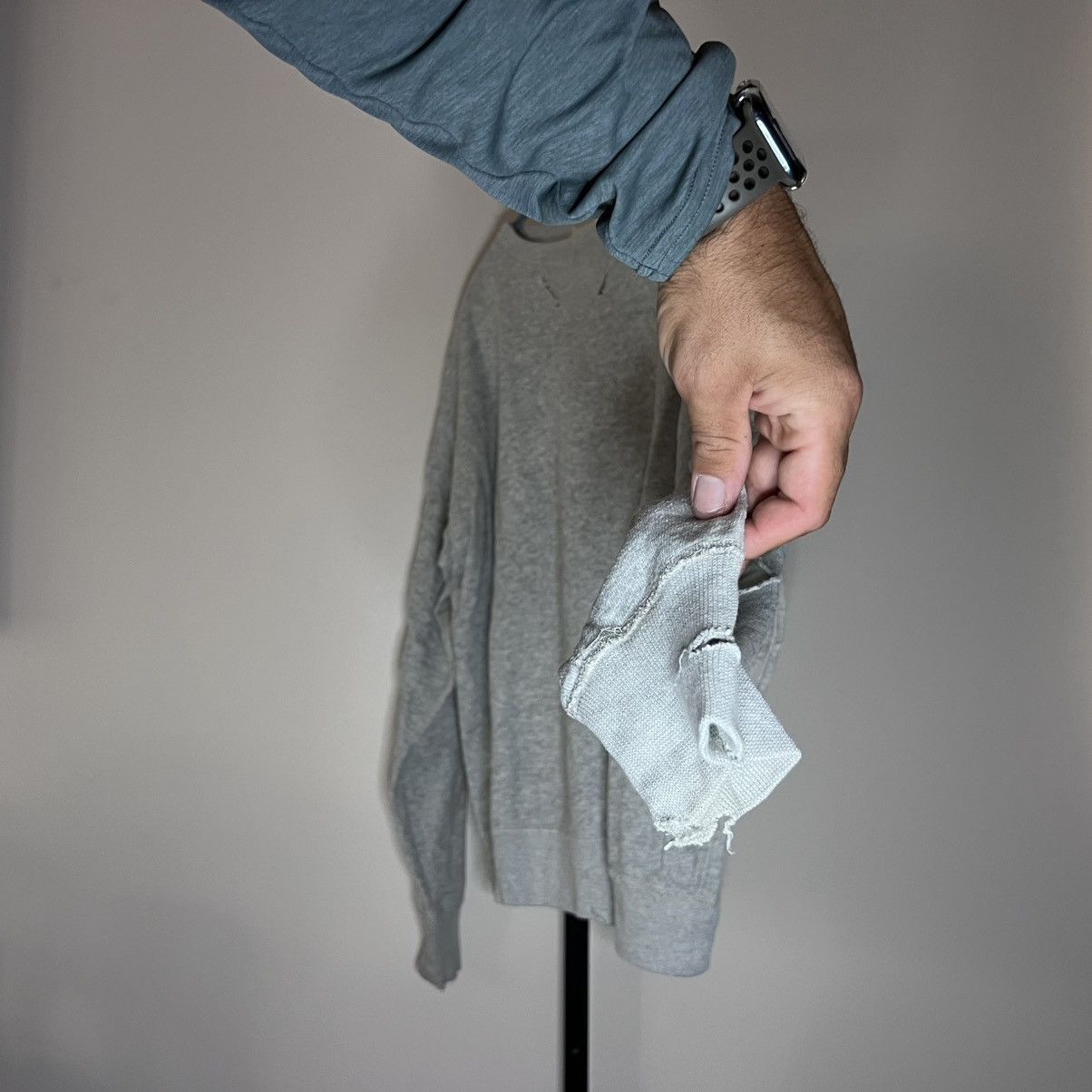 H&M × Isabel Marant H&M x ISABEL MARANT CUSTOM CREWNECK Size US L / EU 52-54 / 3 - 7 Thumbnail