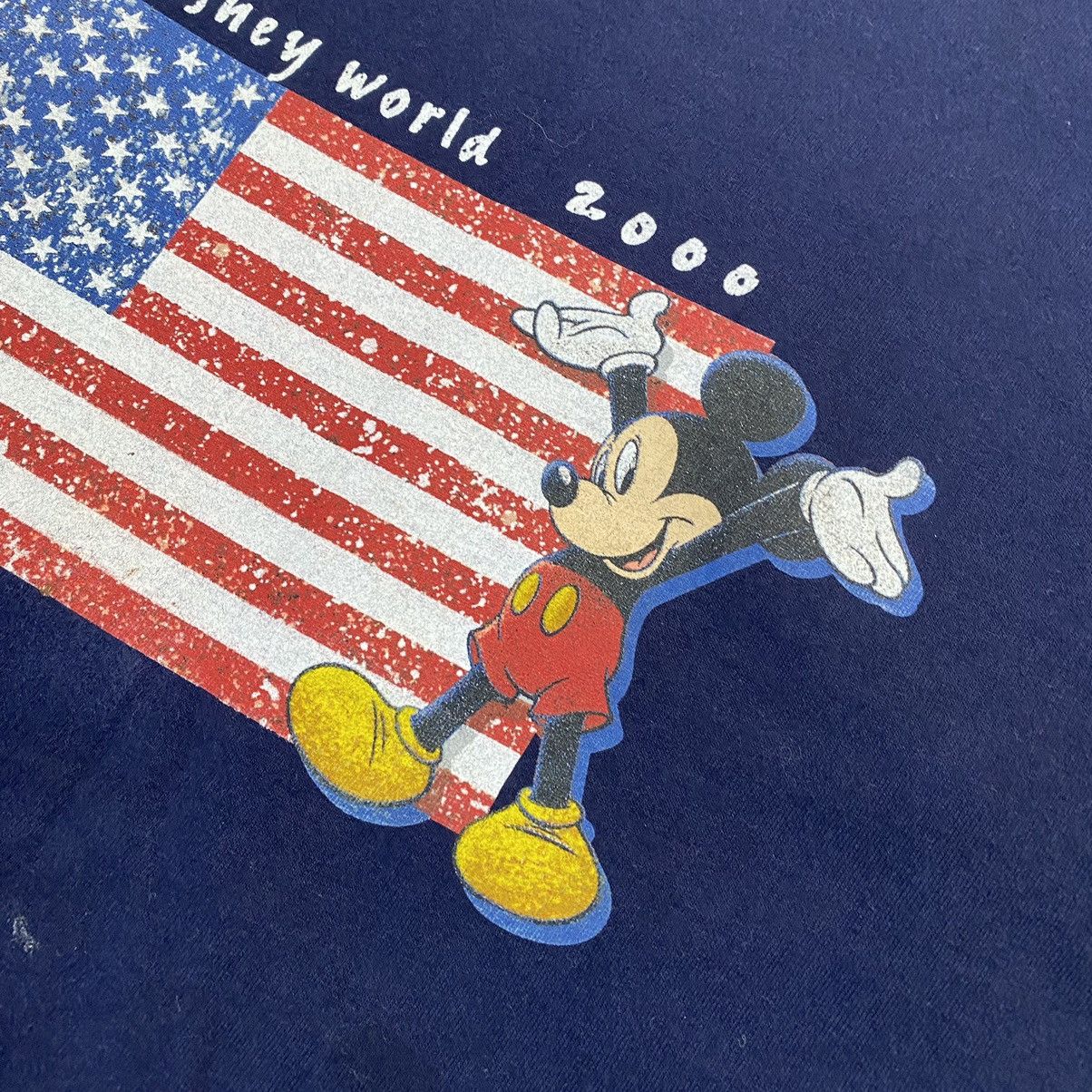 Disney Vintage Disney Mickey Mouse 2000 cartoon tee Size US M / EU 48-50 / 2 - 4 Thumbnail