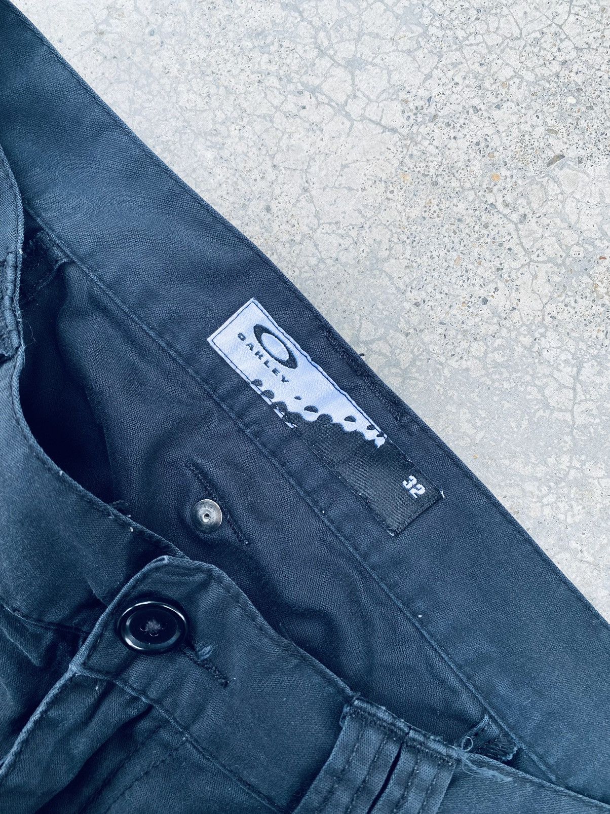 Oakley Vintage Oakley Faded Pants Rare Size US 31 - 12 Thumbnail