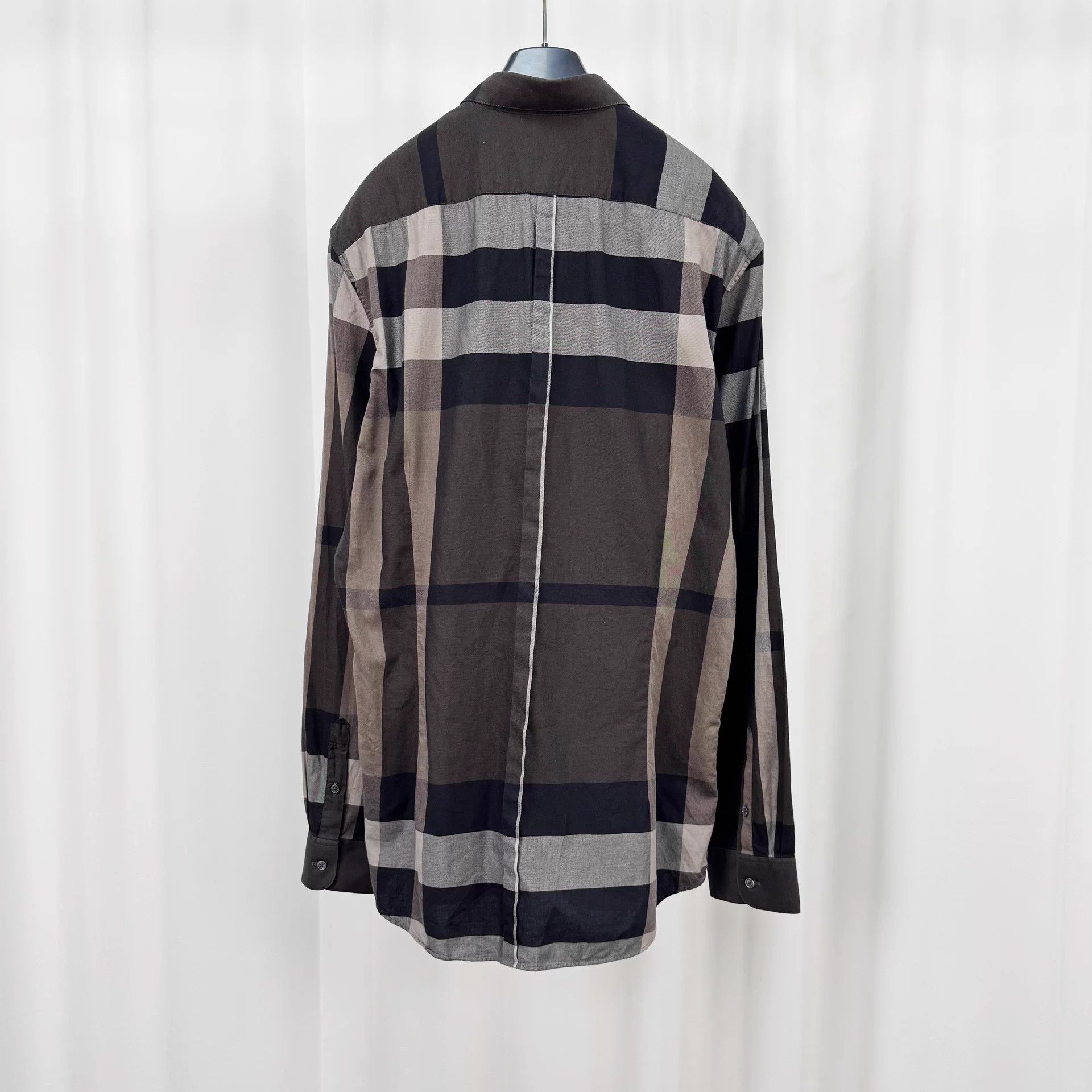 Burberry Burberry Classic Check XL Long Sleeve Shirt 99 New Size US XL / EU 56 / 4 - 2 Thumbnail