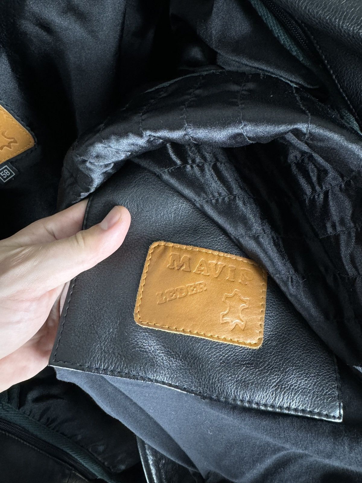 Vintage Mavip Leder Vintage Motorcycle Heavy Leather Black jacket Size US XXL / EU 58 / 5 - 20 Thumbnail