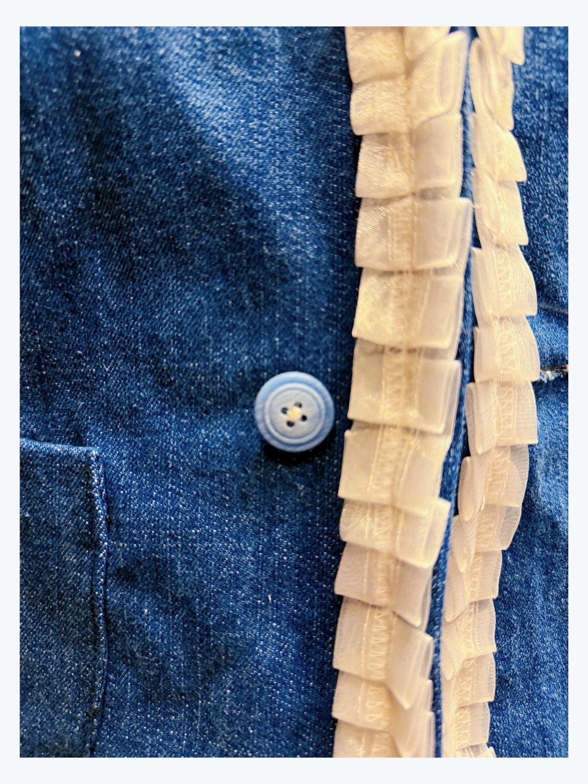 Other Chic Vintage-Style Denim Blazer with Ruffle Trim – Feminine Size M / US 6-8 / IT 42-44 - 4 Thumbnail