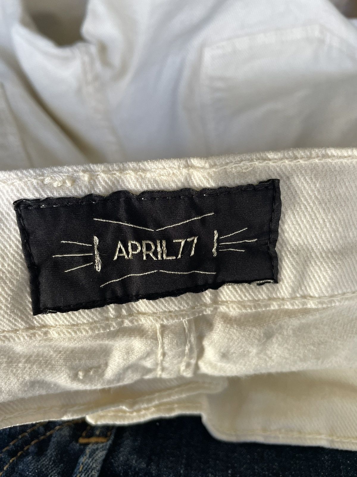 April 77 Vintage April 77 Slim Fit Jeans Size US 30 / EU 46 - 19 Thumbnail