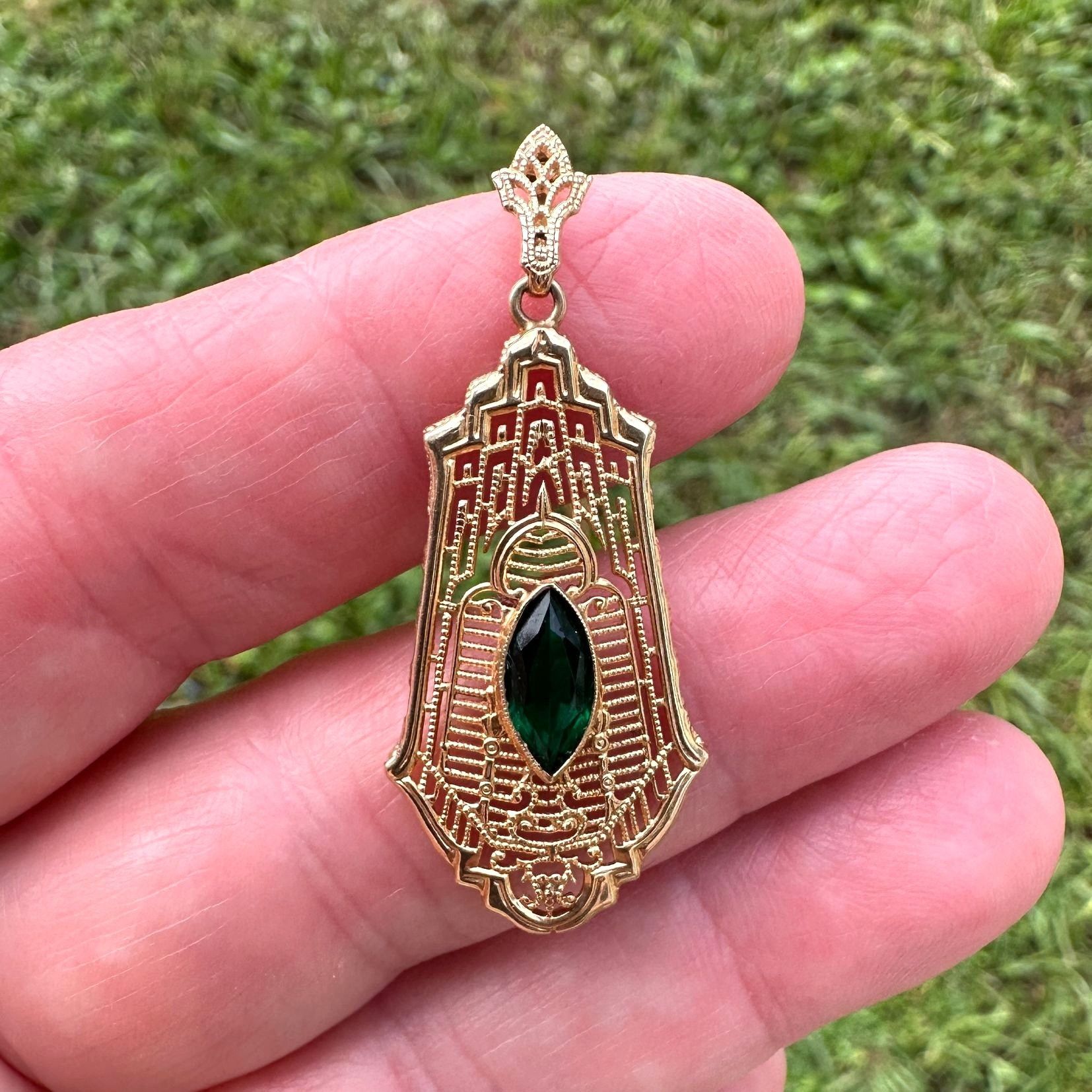 Other 14K Gold Esposito Jewelry Co.Pendant Necklace with Green Gla Size ONE SIZE - 4 Thumbnail