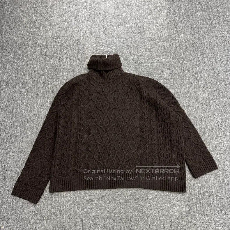 Loro Piana Loro Piana Cashmere Cable Knit Sweater Size M / US 6-8 / IT 42-44 - 1 Thumbnail