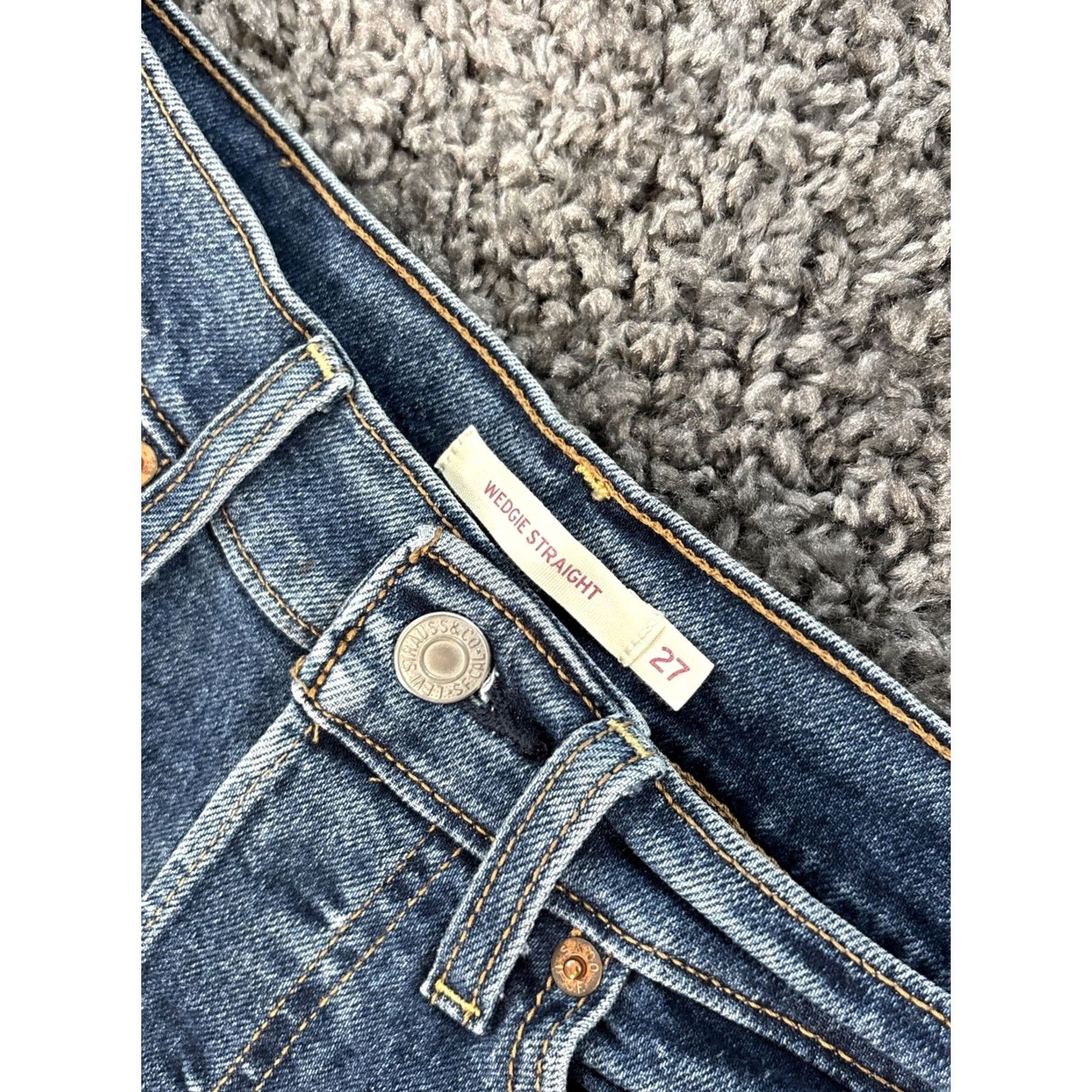 Levi's Levi'S Premium Womens 27x28 Wedgie Straight Fray Hem Classic Button Fly Blue Denim Size ONE SIZE - 6 Thumbnail