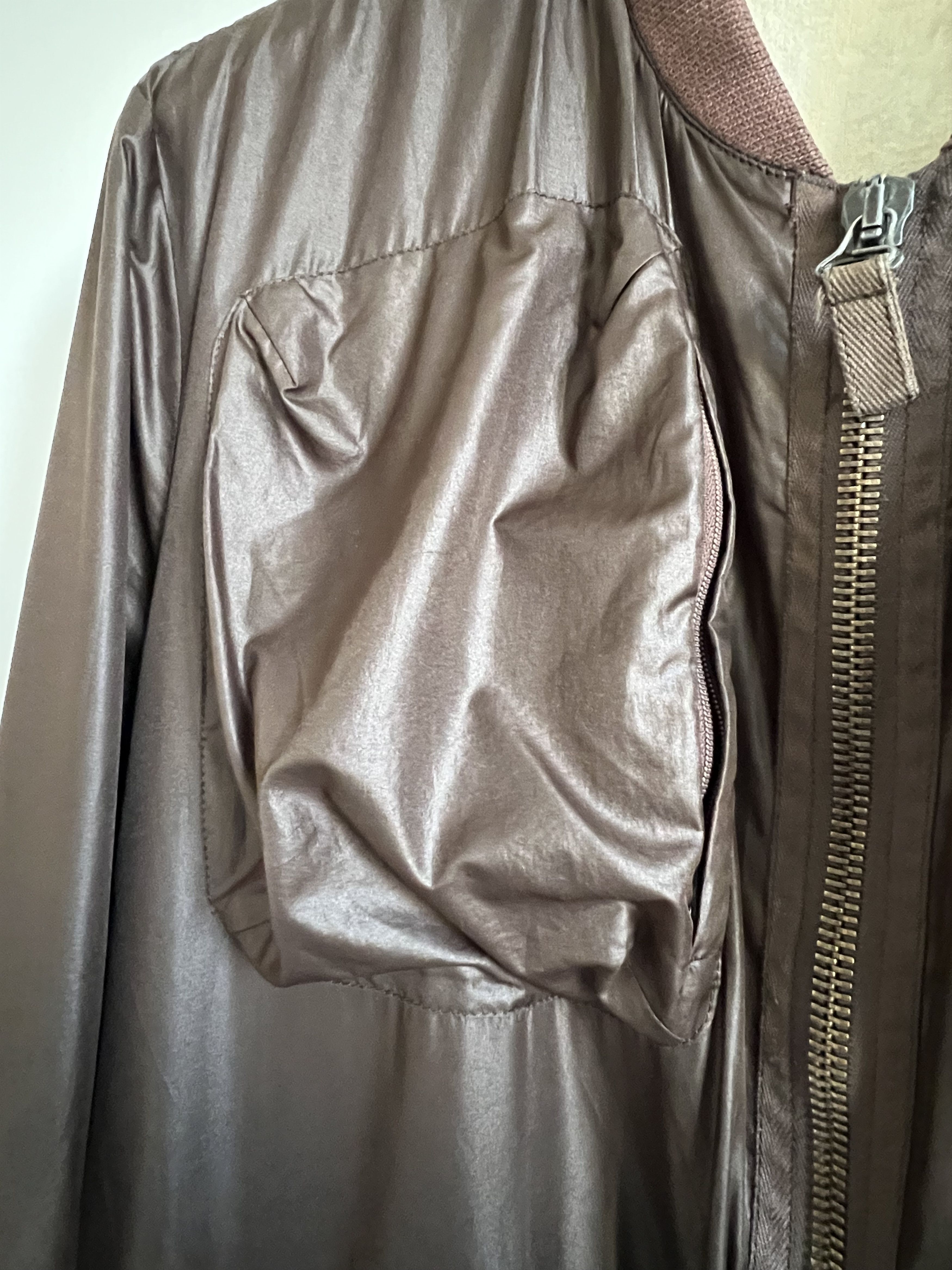 Helmut Lang HELMUT LANG satin cargo pocket bomber made in Italy Size US L / EU 52-54 / 3 - 2 Thumbnail
