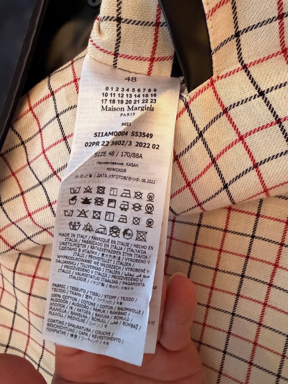 Maison Margiela NWT $2,345 Maison Margiela Men's Size 48 Poly-Coated Jacket Size US M / EU 48-50 / 2 - 14 Thumbnail