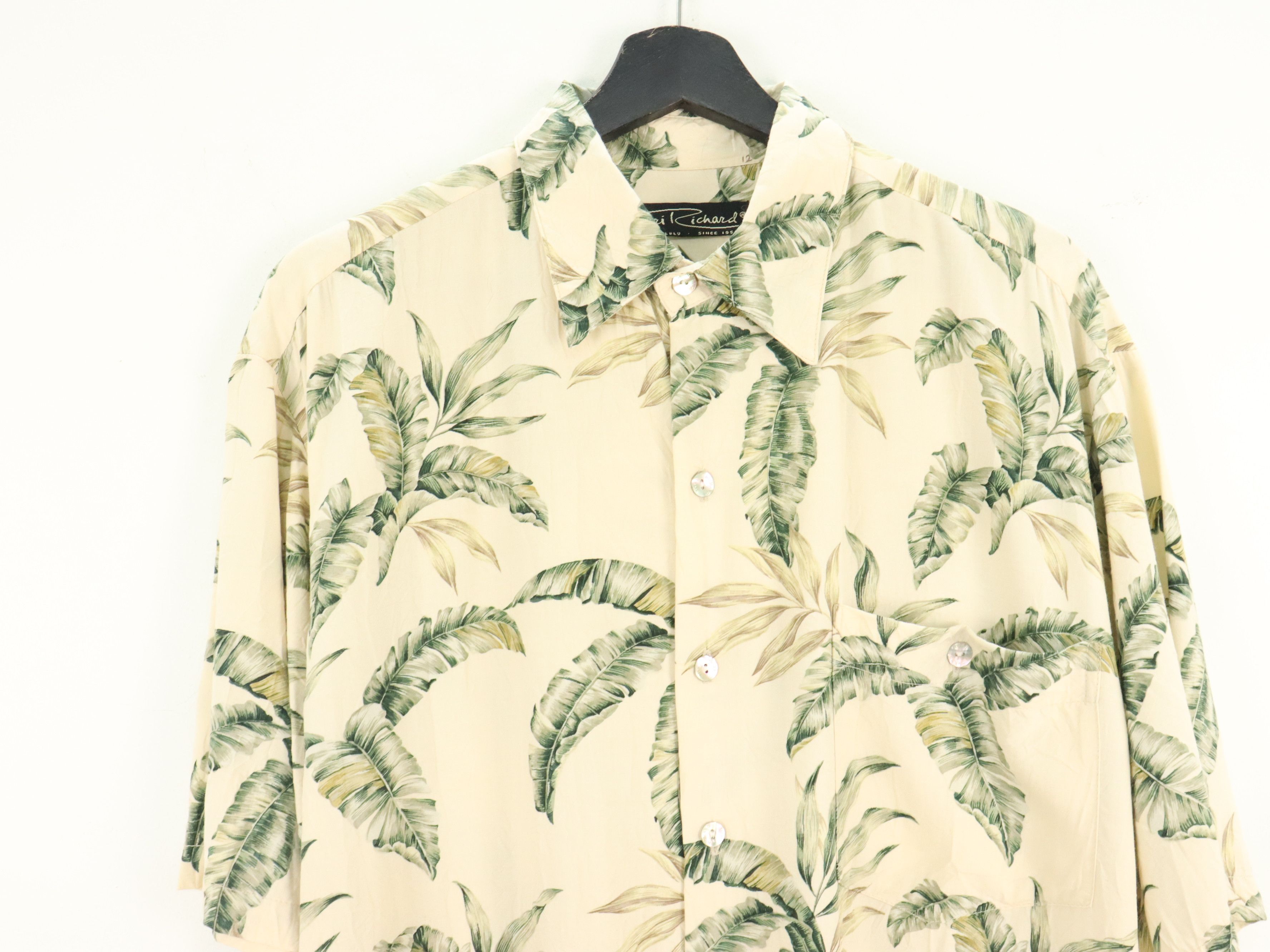 Tori Richard Tori Richard USA Banana Leaf Motive Rayon Hawaiian Shirt Size US M / EU 48-50 / 2 - 3 Thumbnail