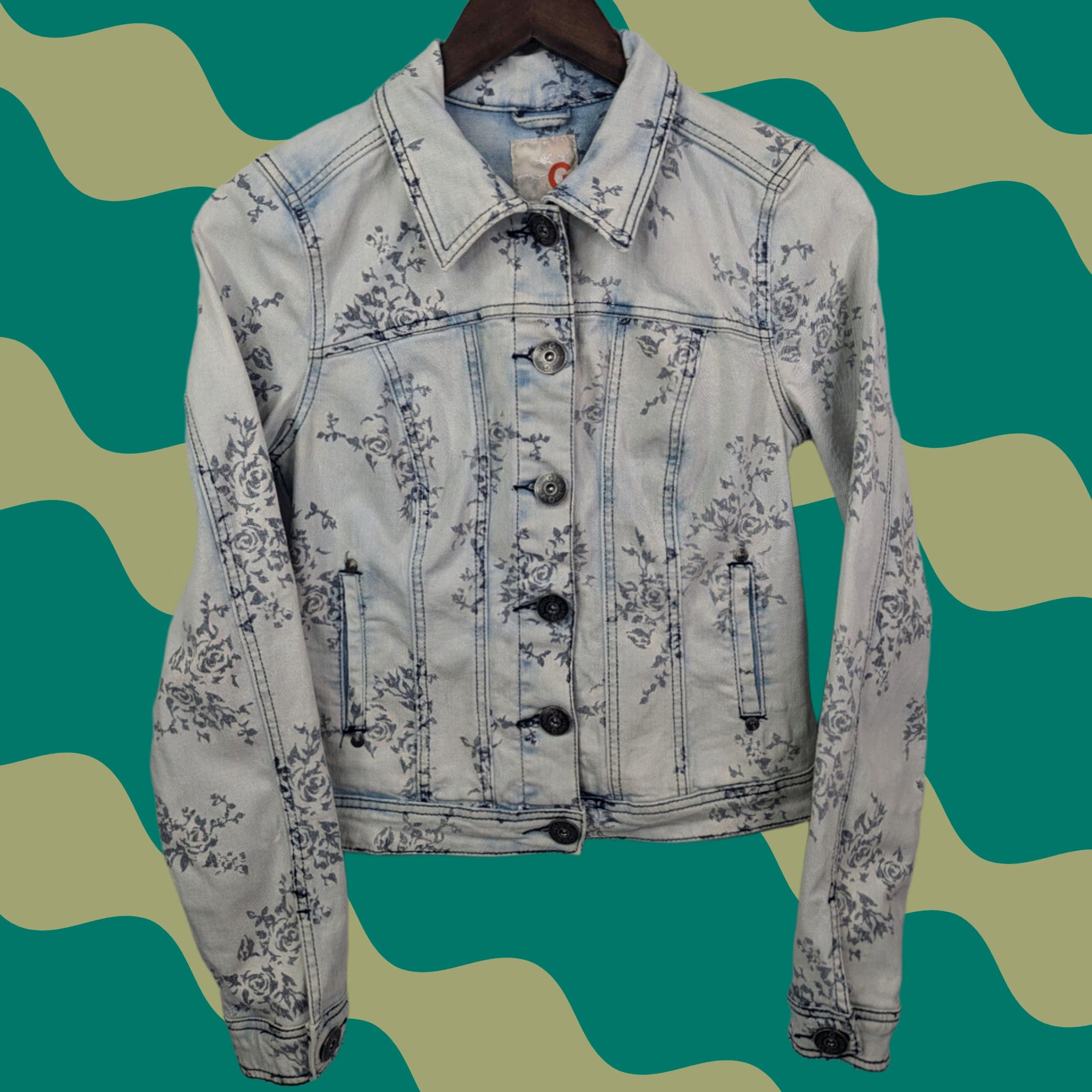 Guess G By Guess Jeans Women's Denim Jean Jacket Small Floral Tie Dye Blue White Jacket Womens Size 28" / US 6 / IT 42 - 1 Thumbnail