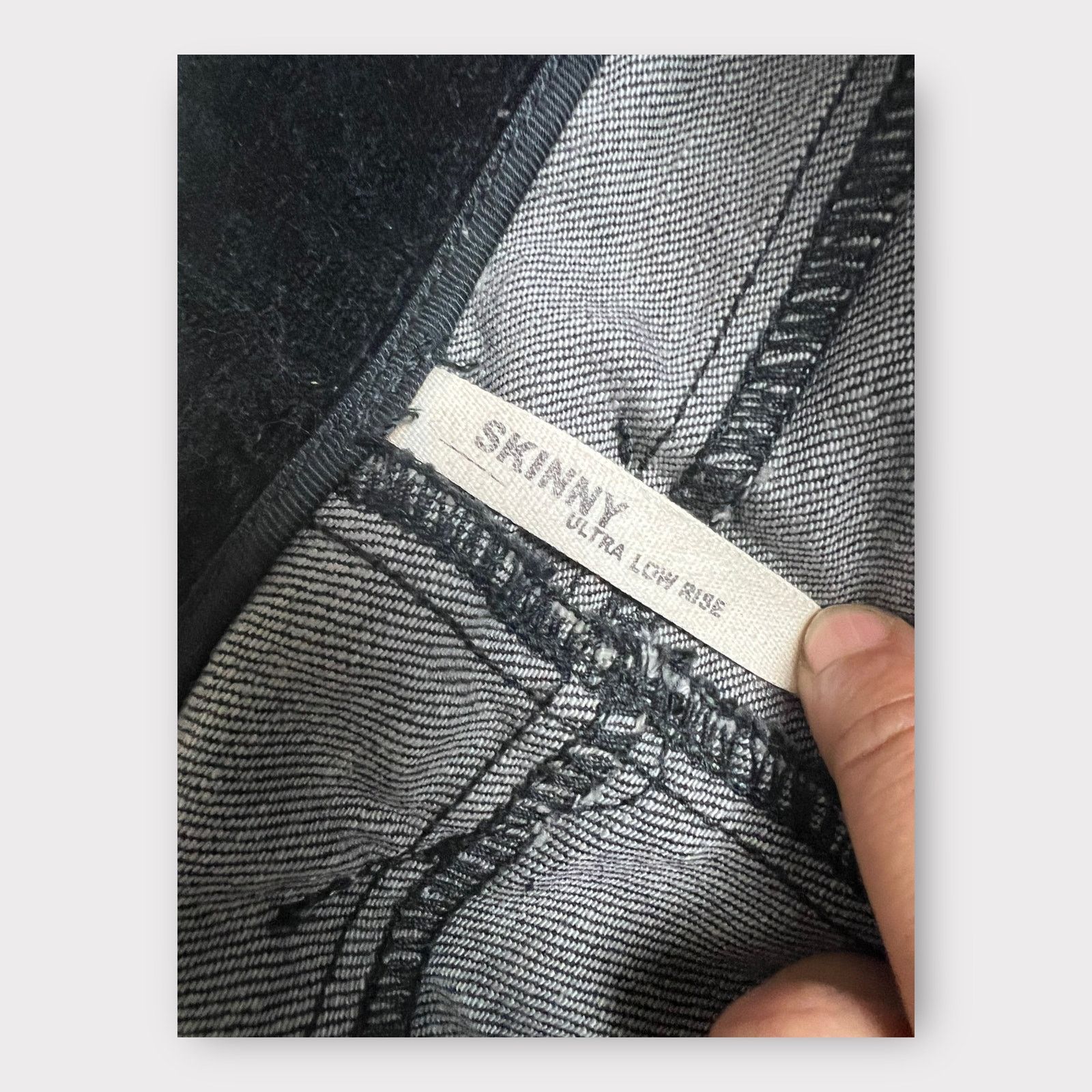 Express Express | Vintage Y2K Embellished Ultra Low Rise Jeans | 2 Size 26" / US 2 / IT 38 - 12 Thumbnail