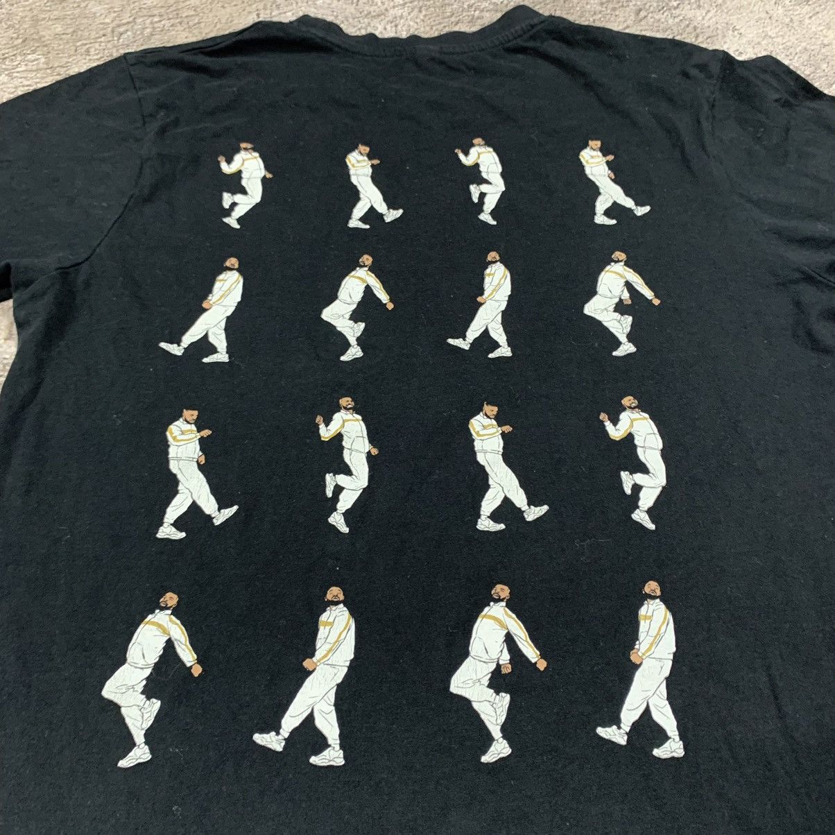 Vintage Vintage Y2K All Over Print Graphic Tee Streetwear Skate S Size US S / EU 44-46 / 1 - 3 Thumbnail