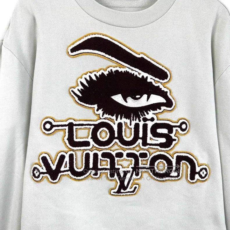 Louis Vuitton Louis Vuitton Chest eye embroidered flocked logo crew neck Size US L / EU 52-54 / 3 - 6 Thumbnail