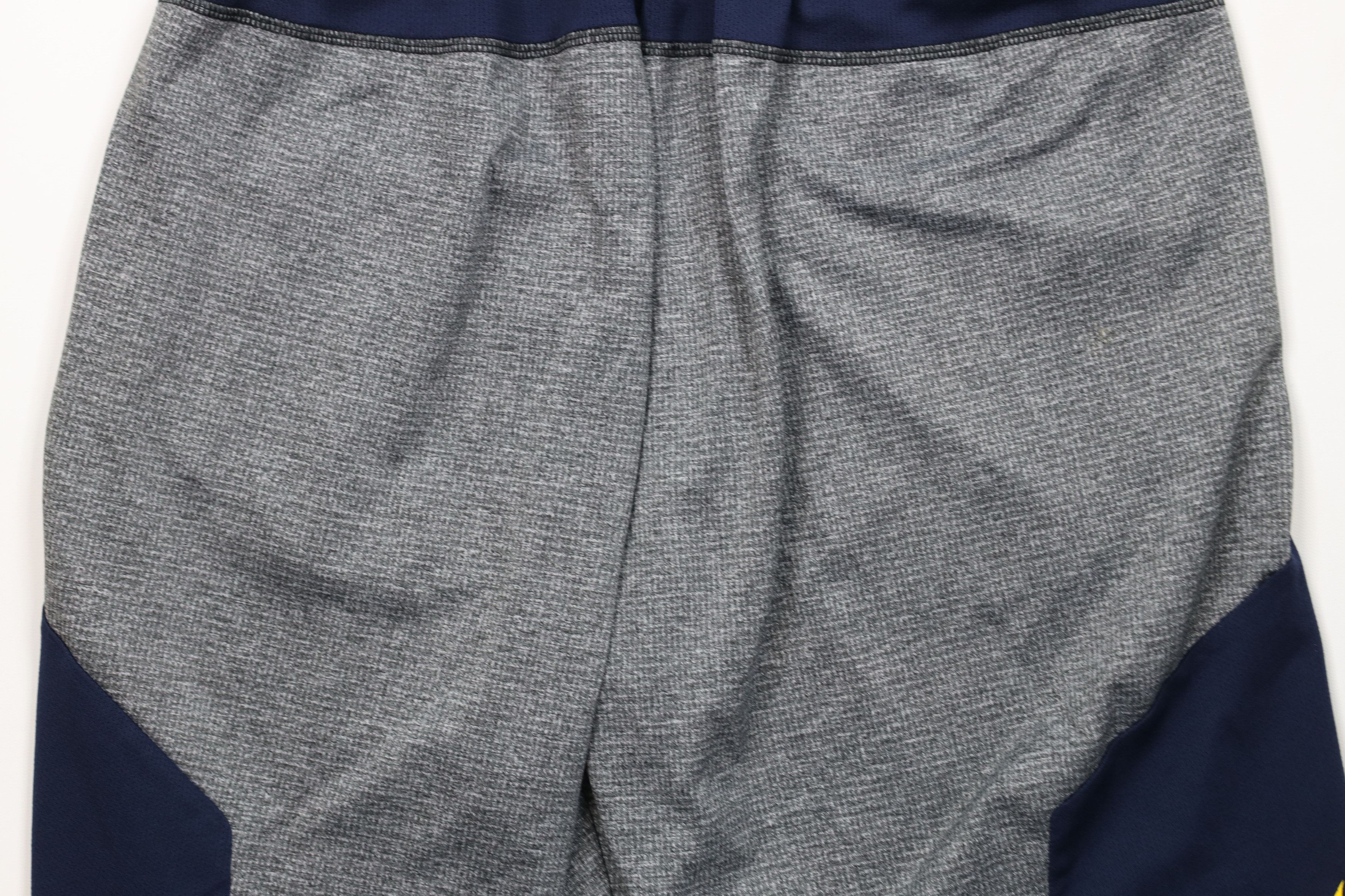 Nike Nike University of Michigan Gym Basketball Shorts Gray Blue Size US 32 / EU 48 - 12 Thumbnail
