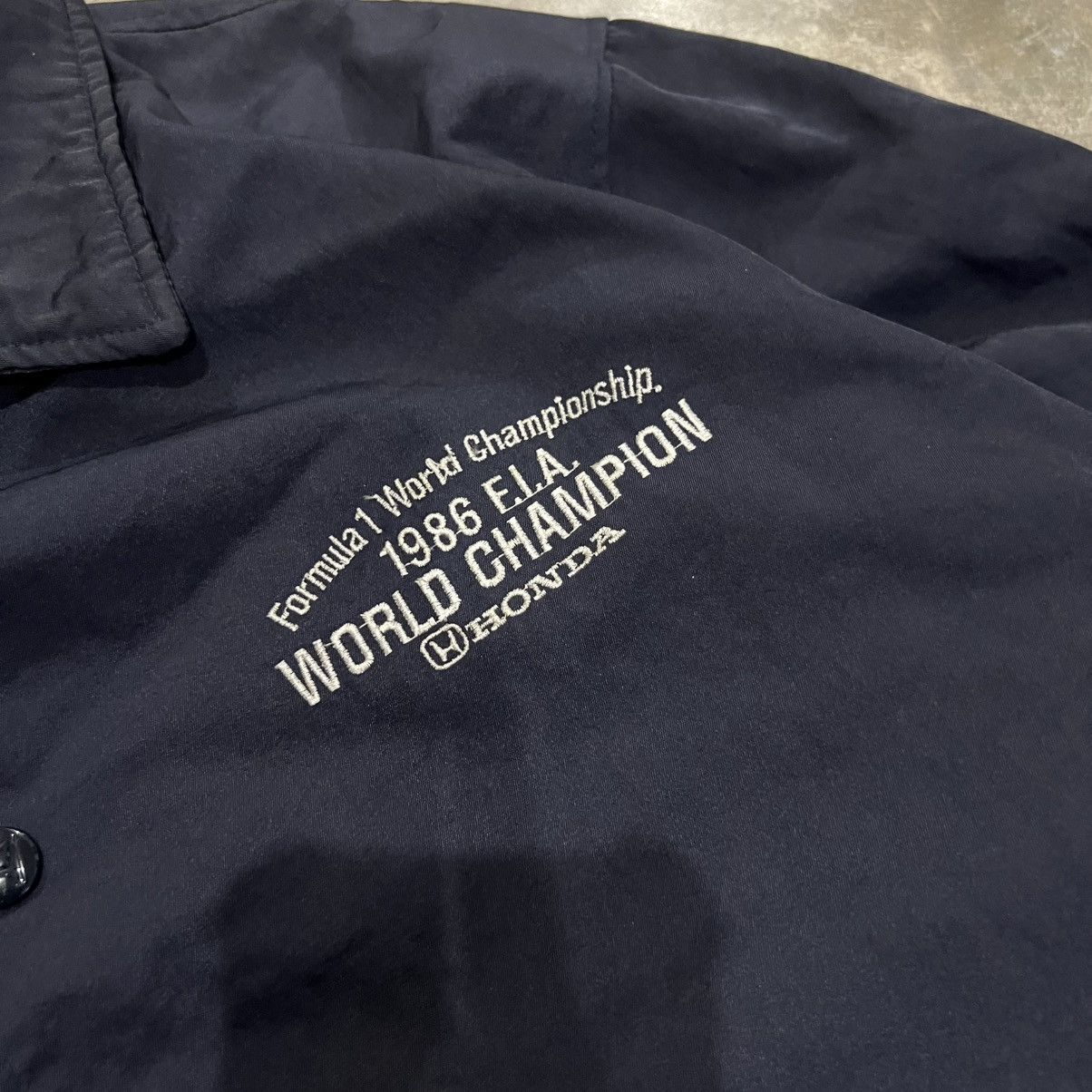 Honda Vintage 80s Honda Racing Team World Champion F.I.A Jacket Size US L / EU 52-54 / 3 - 6 Thumbnail