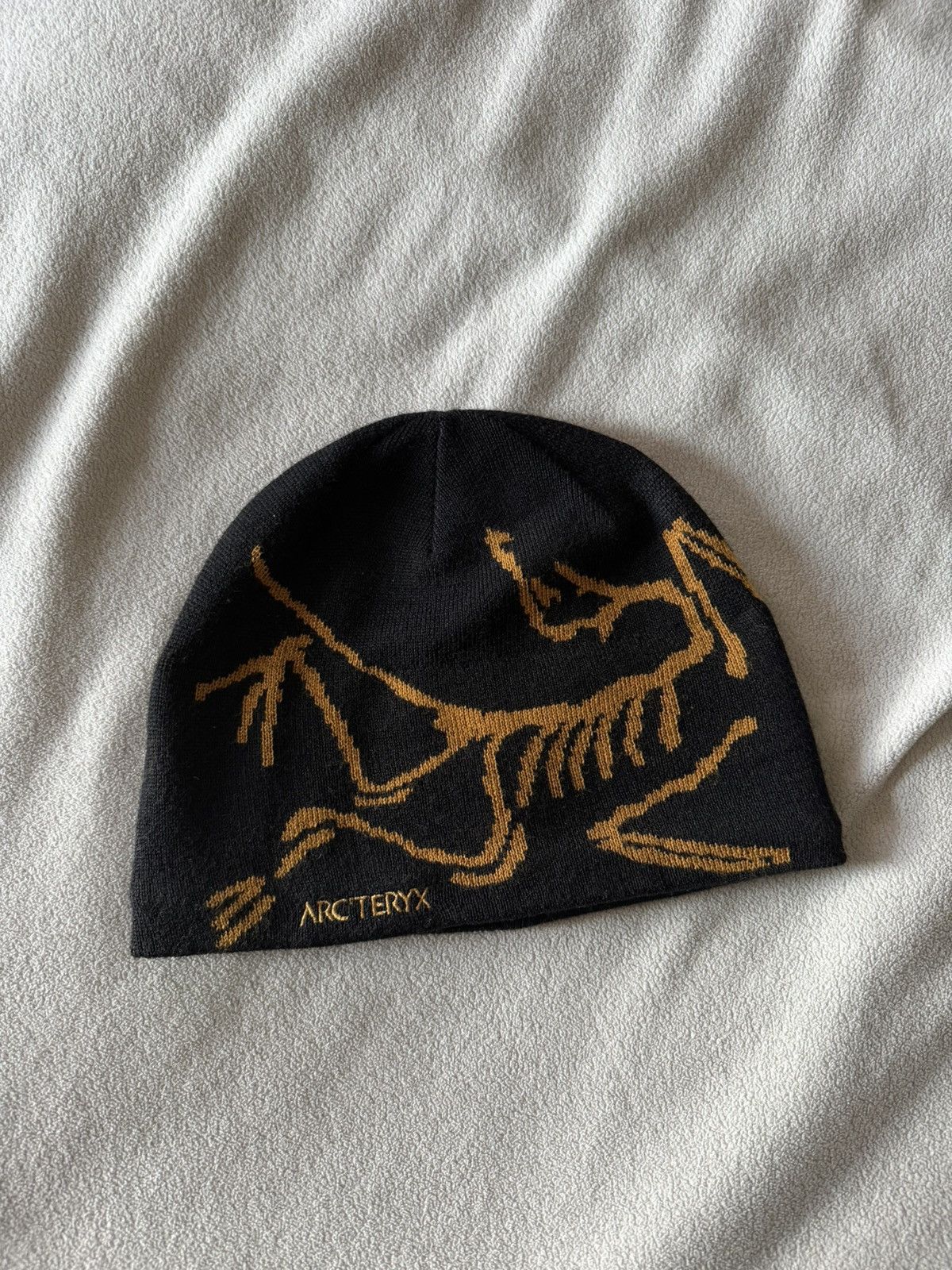 Arc'teryx Arcteryx gold and black bird toque skully Size ONE SIZE - 1 Thumbnail
