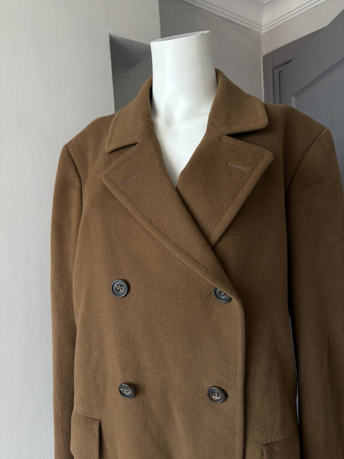 Burberry Burberry cashmere coat Size L / US 10 / IT 46 - 14 Thumbnail