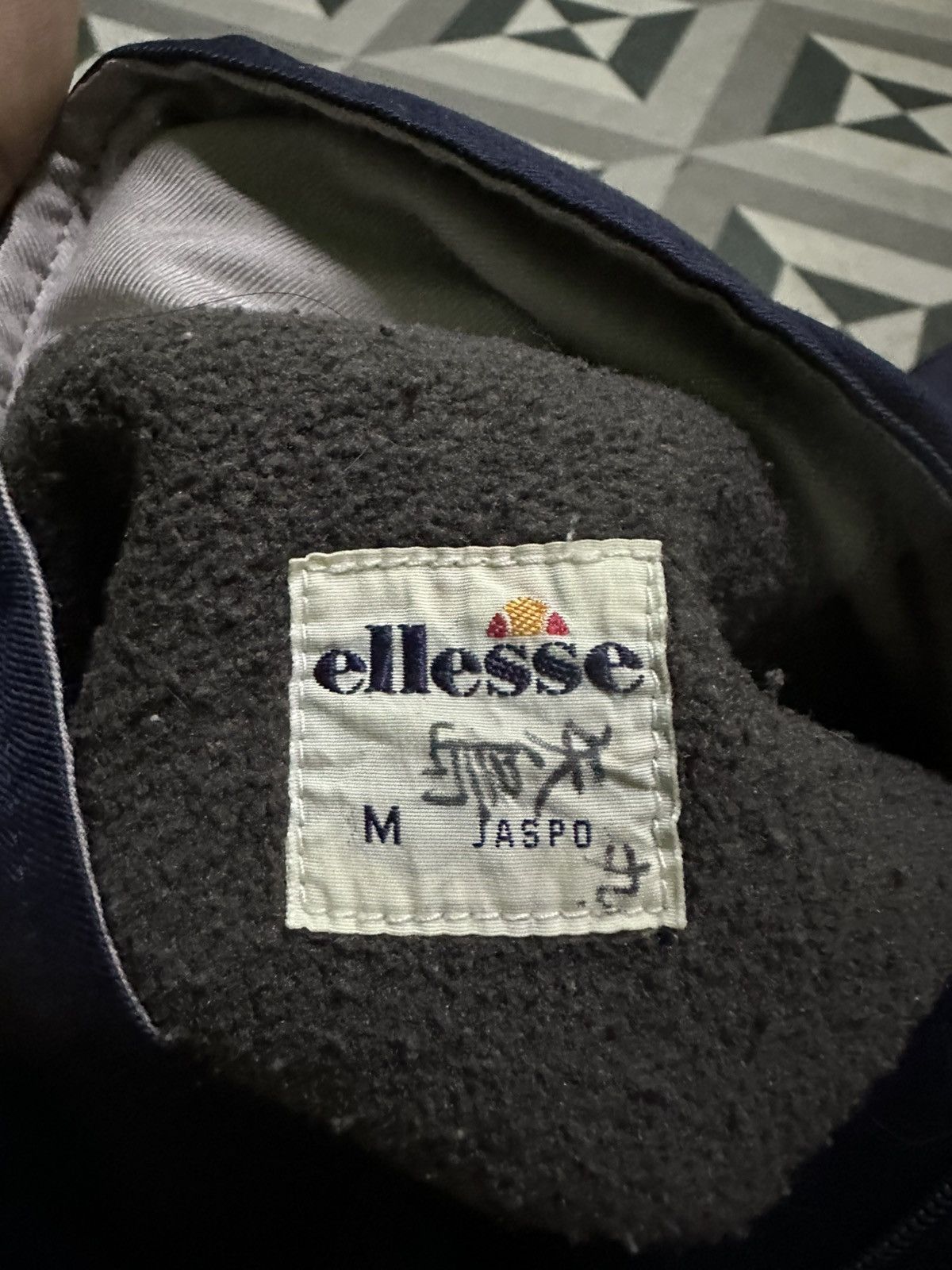 Ellesse Vintage 90s Ellesse zipper jacket outdoor Size US M / EU 48-50 / 2 - 5 Thumbnail