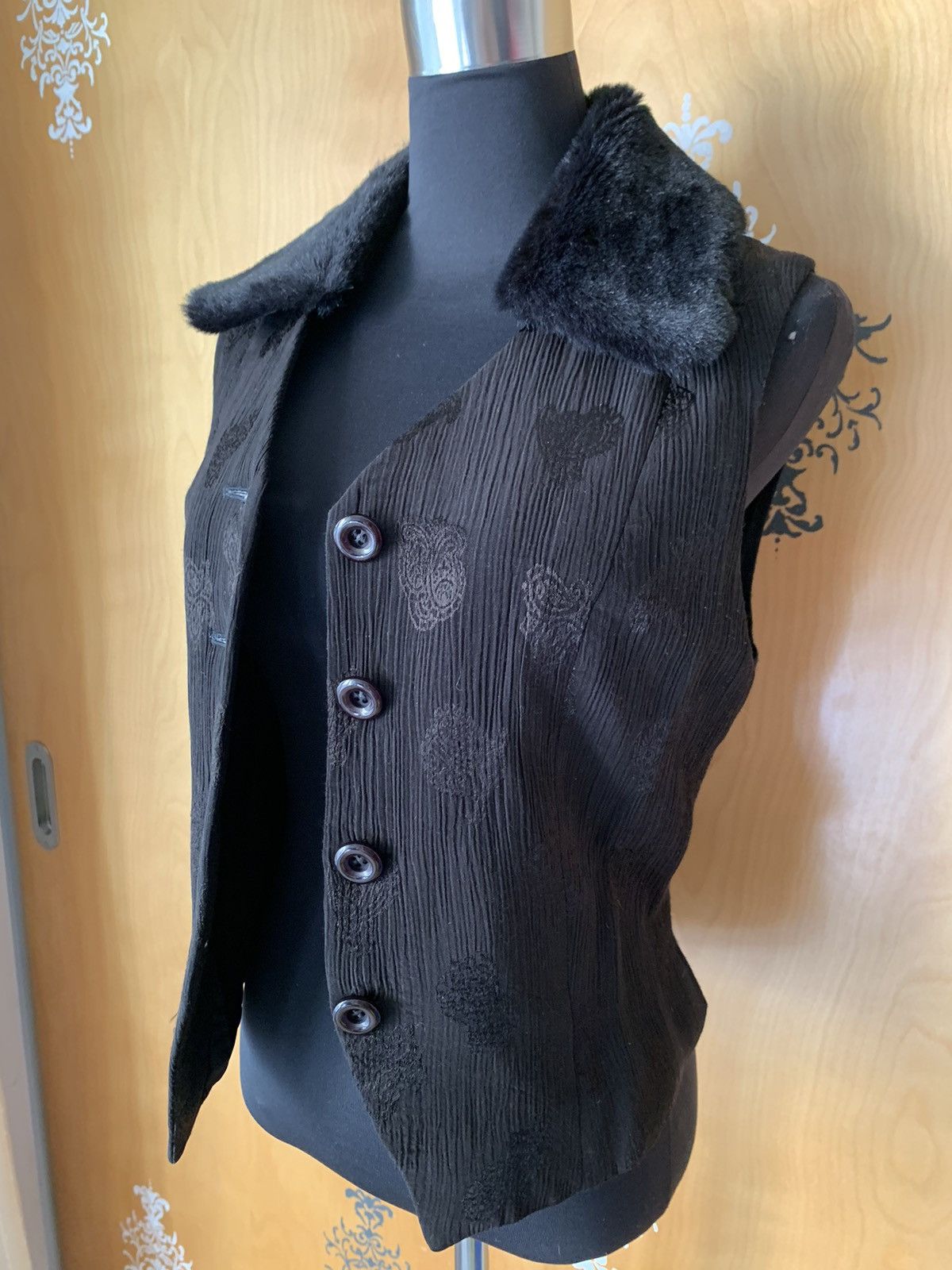 Vintage Vintage 90s Silk Fur Lined Button-Up Vest Size M / US 6-8 / IT 42-44 - 13 Thumbnail