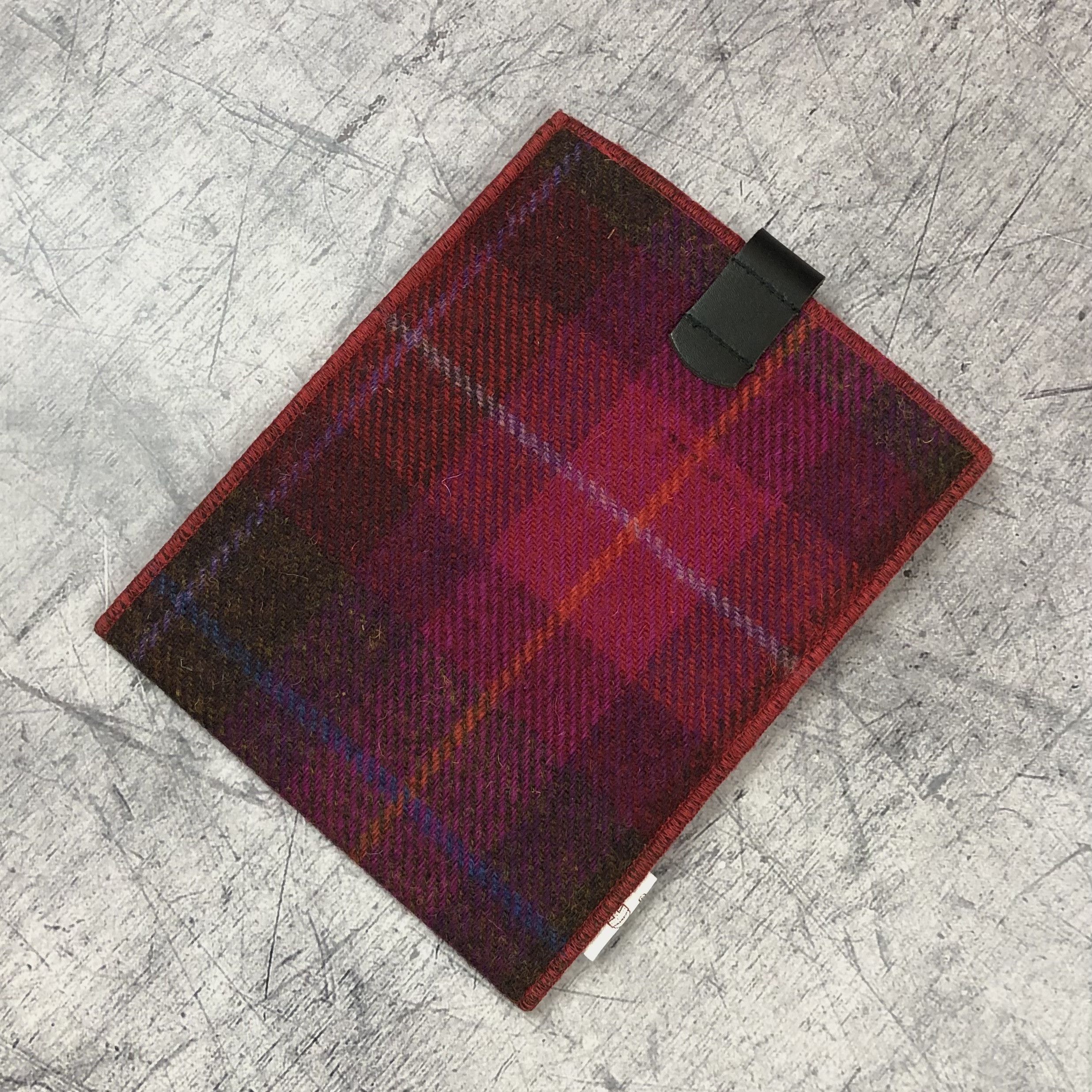 Harris Tweed Harris Tweed Bertie Girl handmade Plaid Case Size ONE SIZE - 3 Thumbnail