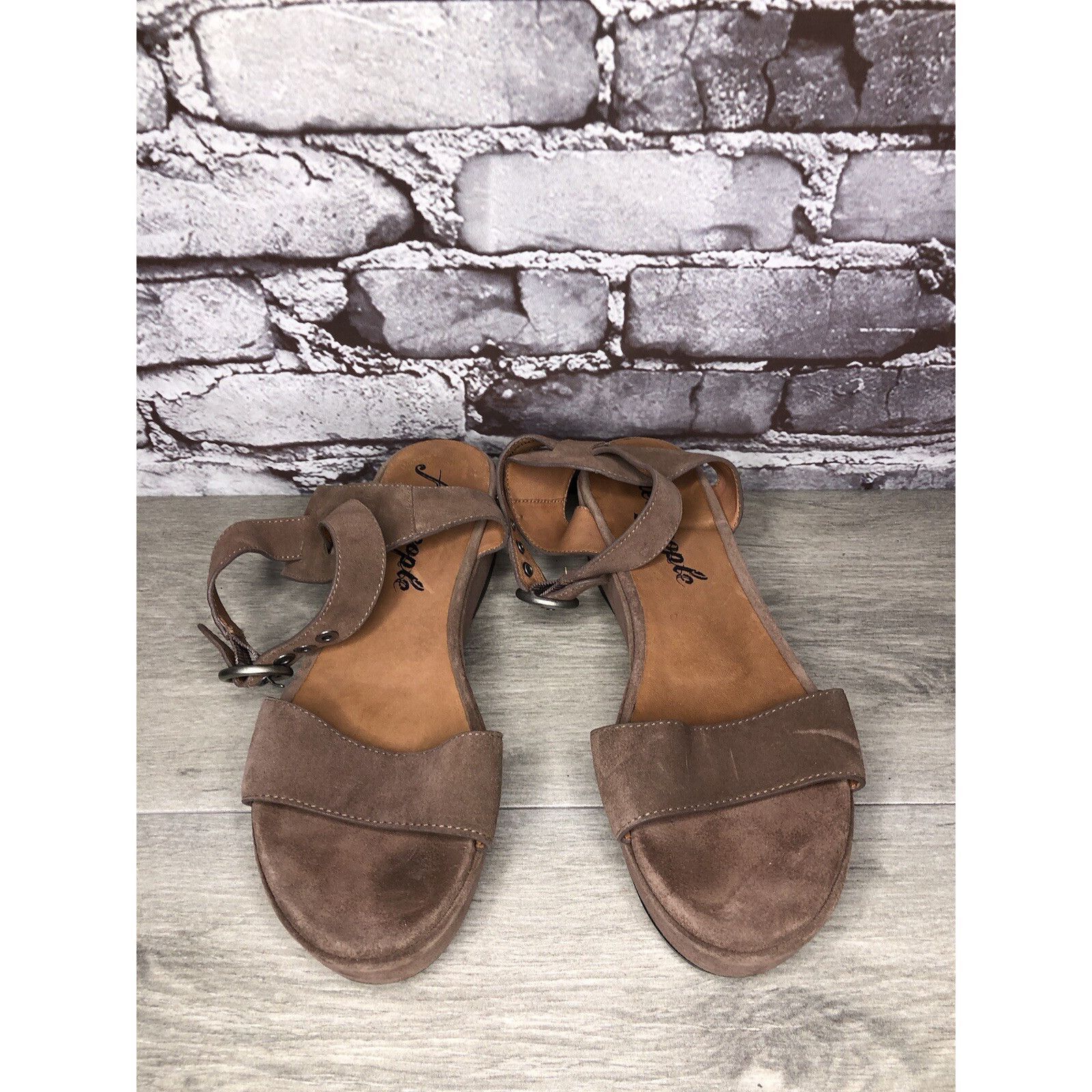 Free People Free People Plum Taupe Suede Platform Ankle Strap Sandals Wo Size US 8 / IT 38 - 17 Thumbnail