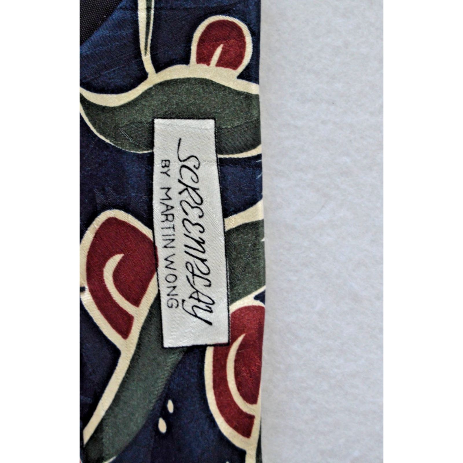 Vintage VTG Bachrach Screenplay by Martin Wong Men's Neck Tie Geometric 100% Silk Size ONE SIZE - 4 Thumbnail