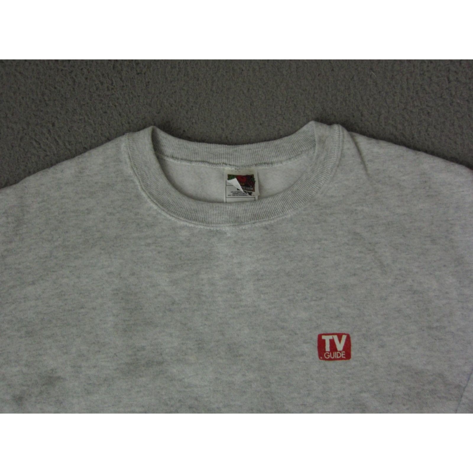 Vintage VINTAGE TV Guide Sweatshirt Mens Large Gray 90s Pullover Knit Logo Size US L / EU 52-54 / 3 - 2 Thumbnail