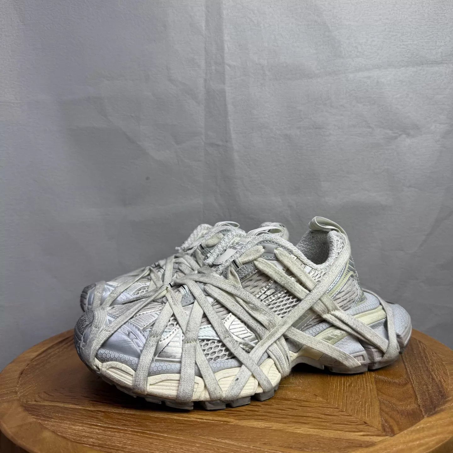 Balenciaga Balenciaga 24SS distressed laced dad shoes gray 35 Size US 5 / IT 35 - 1 Thumbnail