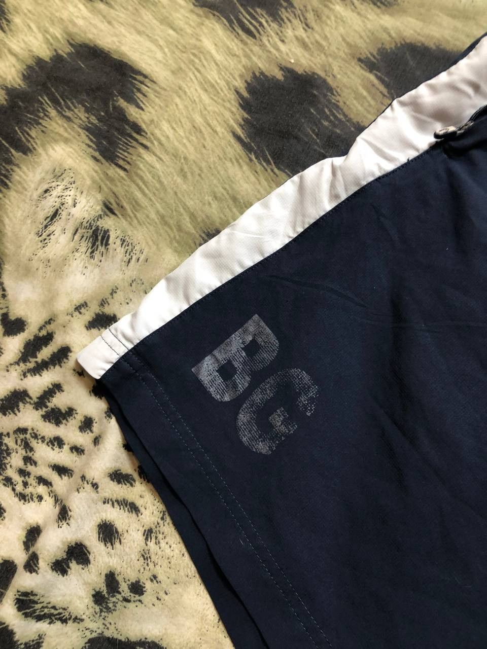 Umbro Navy & White Umbro Football Shorts streetwear Size US 36 / EU 52 - 6 Thumbnail