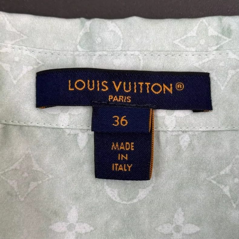 Louis Vuitton Louis Vuitton Long Sleeve Shirt Made of Old and Full Printe Size XS / US 0-2 / IT 36-38 - 5 Thumbnail