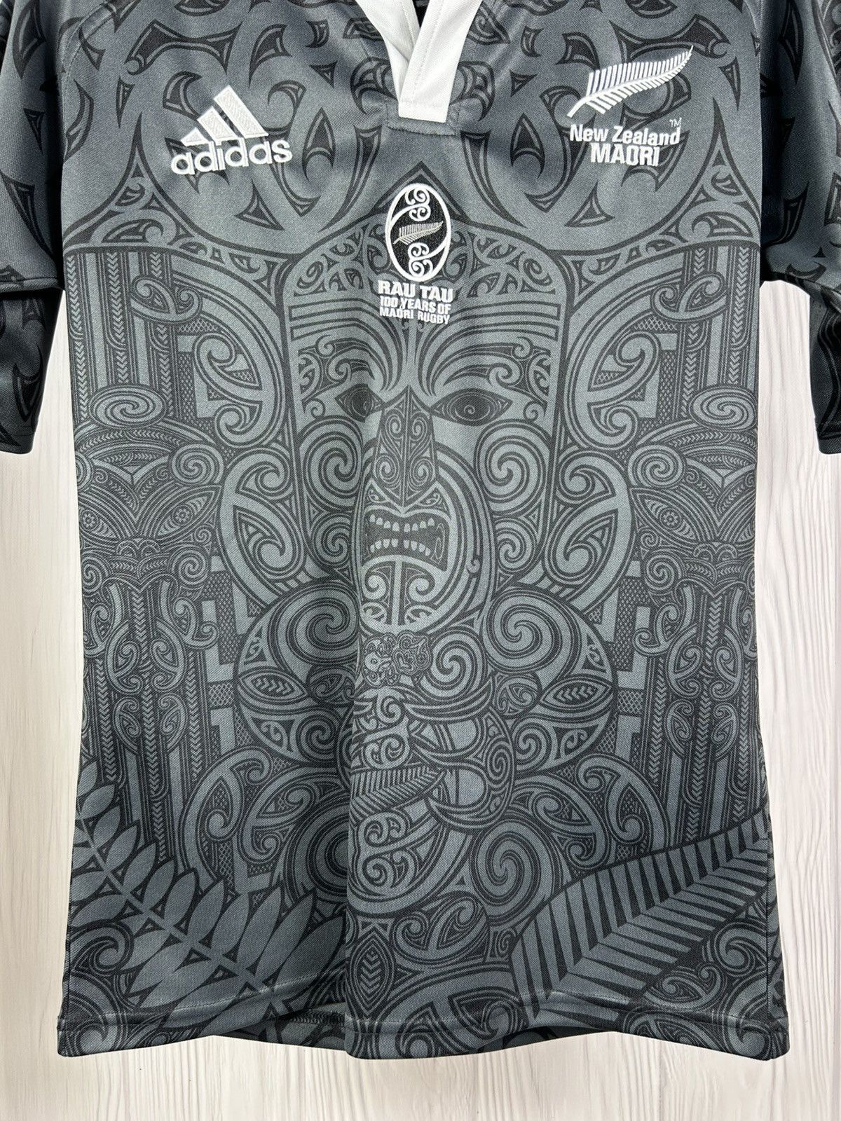 Adidas New Zealand Maori All Blacks 100 Years Rau Tau Rugby Jersey Size US M / EU 48-50 / 2 - 6 Thumbnail