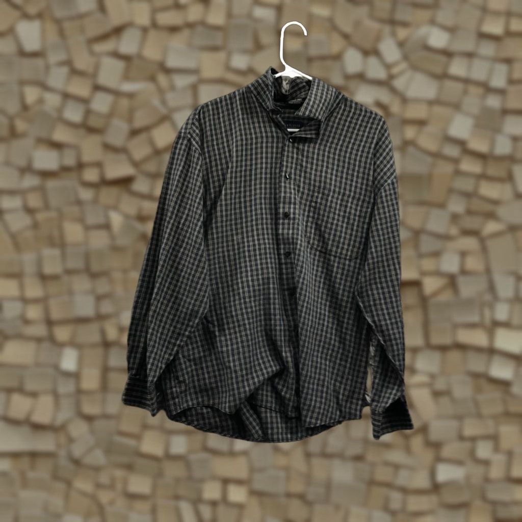 Van Heusen Van Heusen Shirt Mens Size L Black Plaid Long Sleeve Spread Collar Size US L / EU 52-54 / 3 - 1 Thumbnail