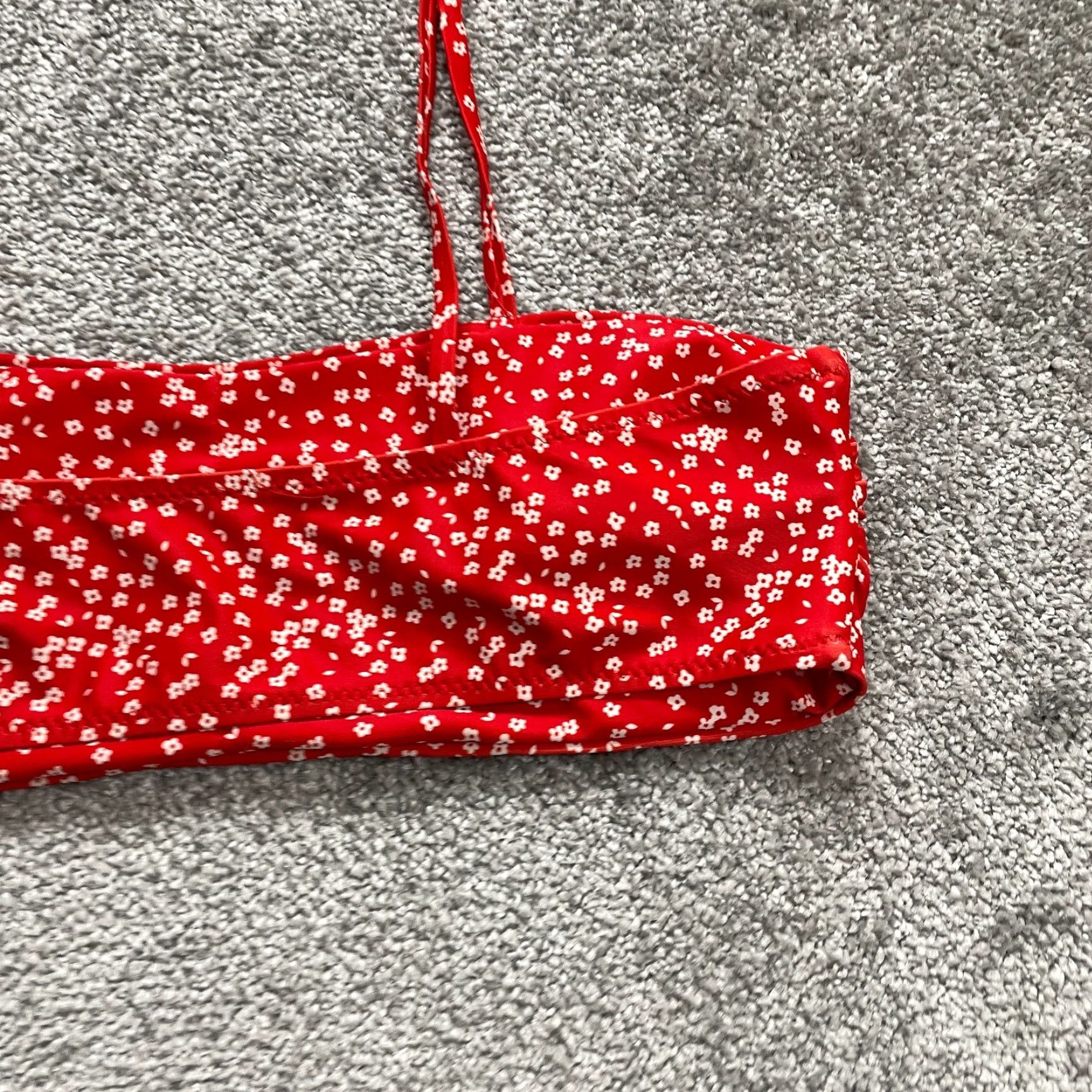 Shein Shein Red Floral Bandeau Bikini Top Large Women Self Tie Spaghetti Strap Beach Swim Top Size L / US 10 / IT 46 - 4 Thumbnail