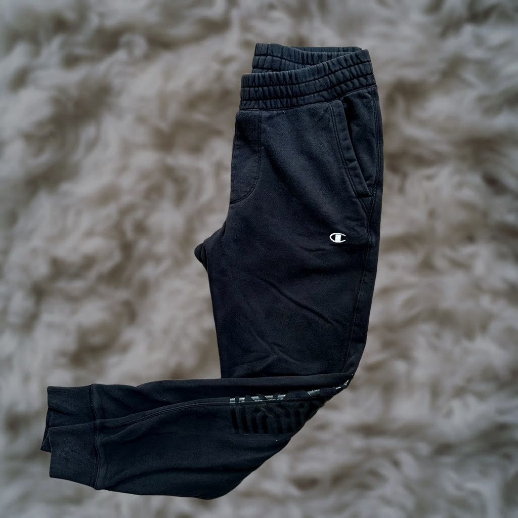 Champion Champion Sweatpants Mens Small Black Tapered Leg Elastic Waist Mid Rise Size US 29 - 1 Thumbnail
