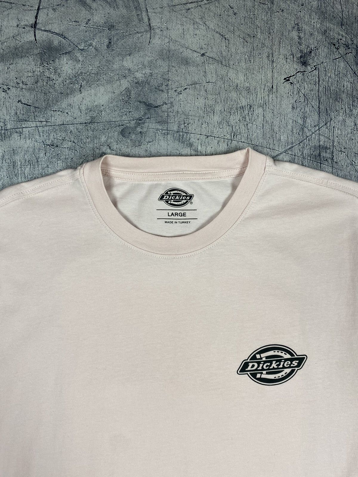 Dickies Dickies Streetwear Hype Big Logo Tee T Shirt Size US L / EU 52-54 / 3 - 7 Thumbnail