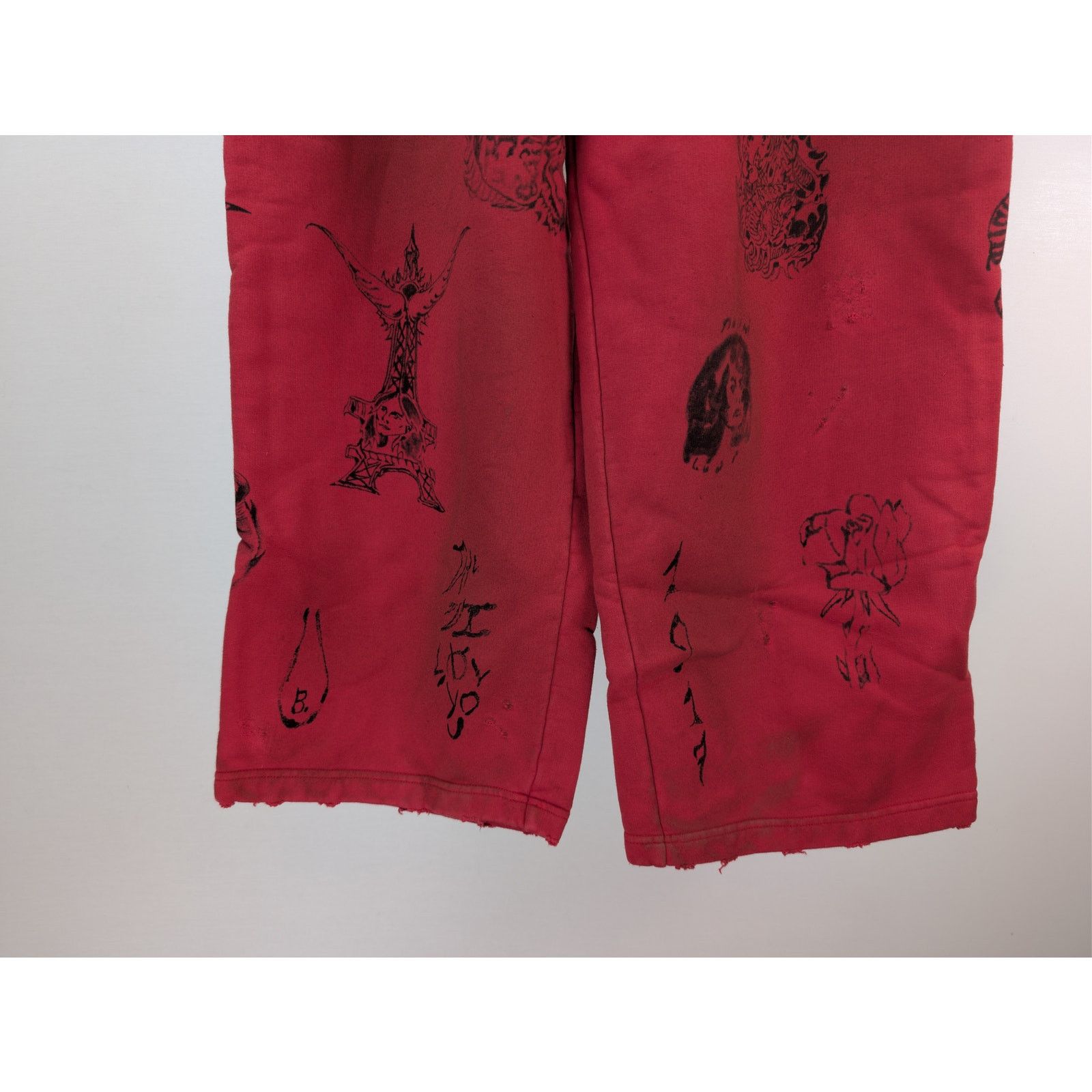 Balenciaga o1rshd1 Baggy Sweatpants & Joggers in Red/Black Size US 34 / EU 50 - 4 Thumbnail