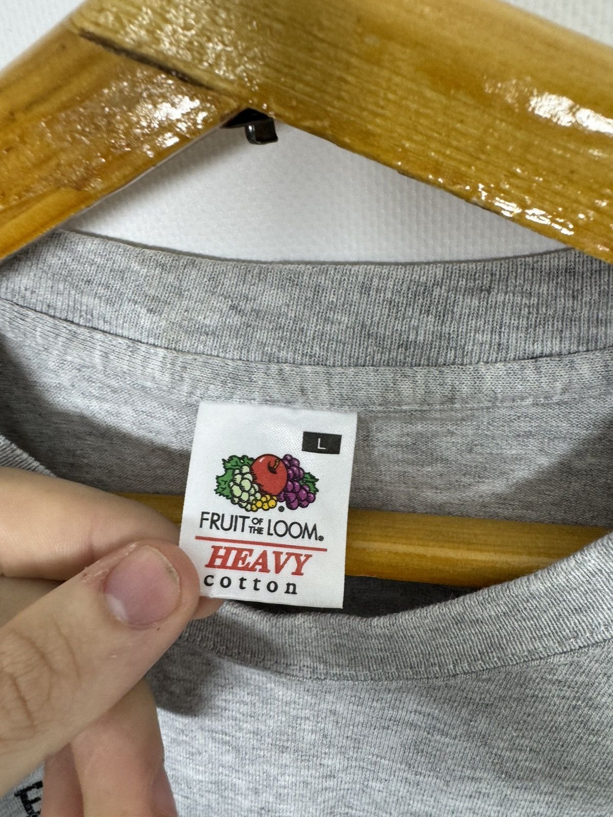 Fruit Of The Loom Vintage Y2k Big Logo Legend T Shirt Size US L / EU 52-54 / 3 - 8 Thumbnail