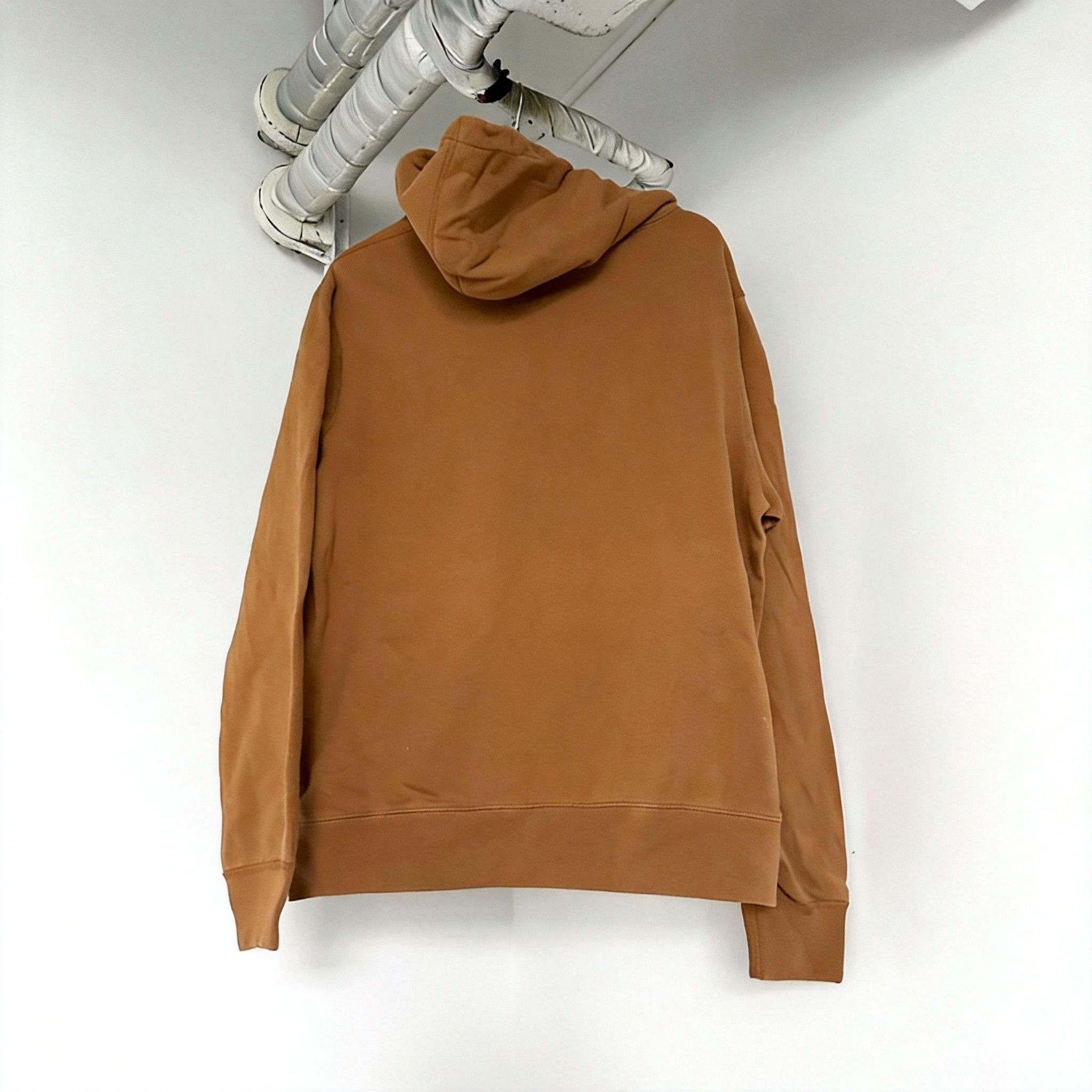 Noah Embroidered Logo Khaki Fleece Hoodie/ in Beige, Men's — image 2 of 6