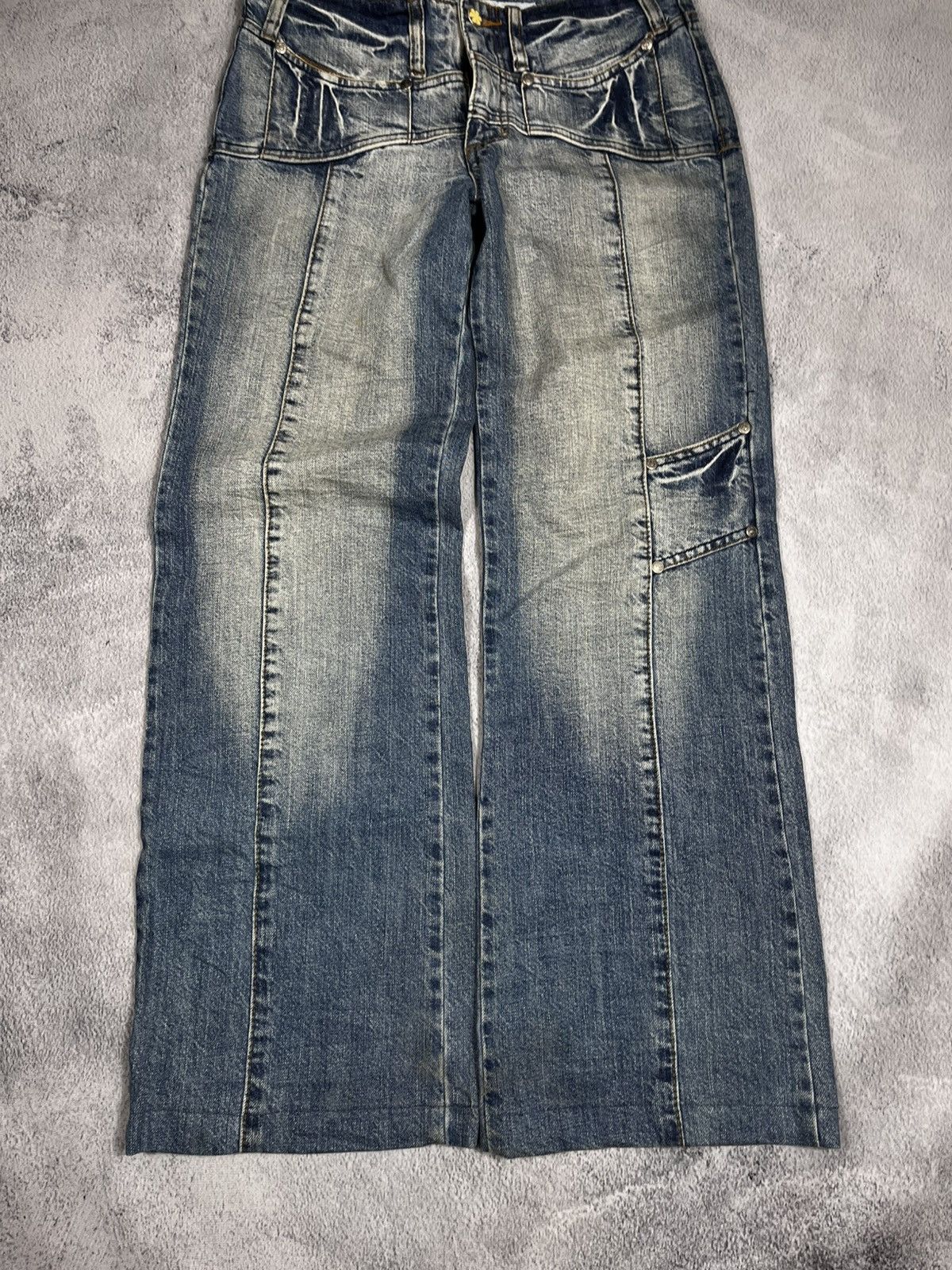 Japanese Brand × Vintage Vintage Y2K wide faded denim jeans 00s style XS Size 27" / US 4 / IT 40 - 2 Thumbnail