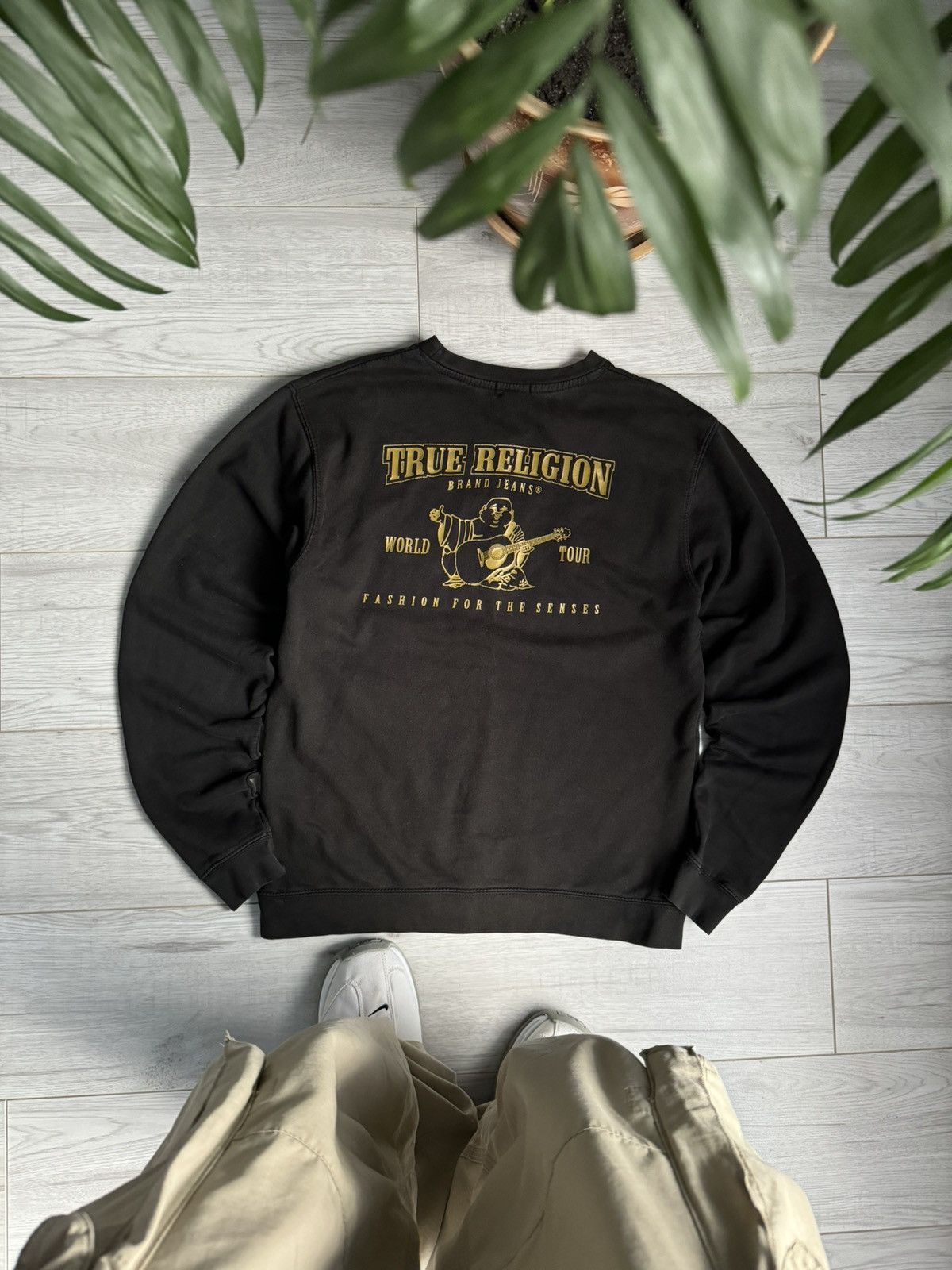 True Religion × Vintage 🧲 Vintage True Religion Back logo sweatshirt Size US S / EU 44-46 / 1 - 1 Thumbnail