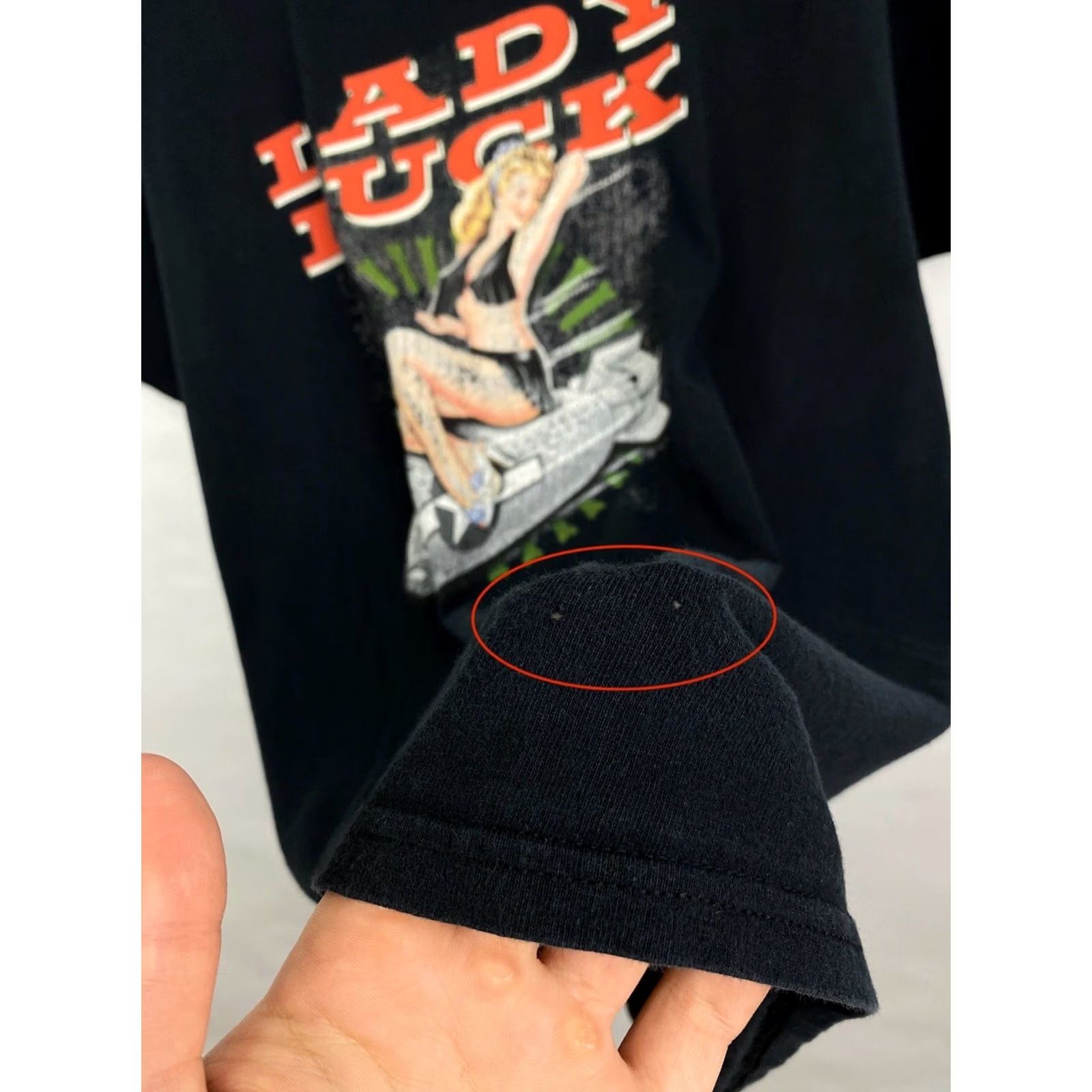 Gildan VINTAGE 90s Lady Luck single stitch T-Shirt XL Black Mens Shirt Size US XL / EU 56 / 4 - 5 Thumbnail