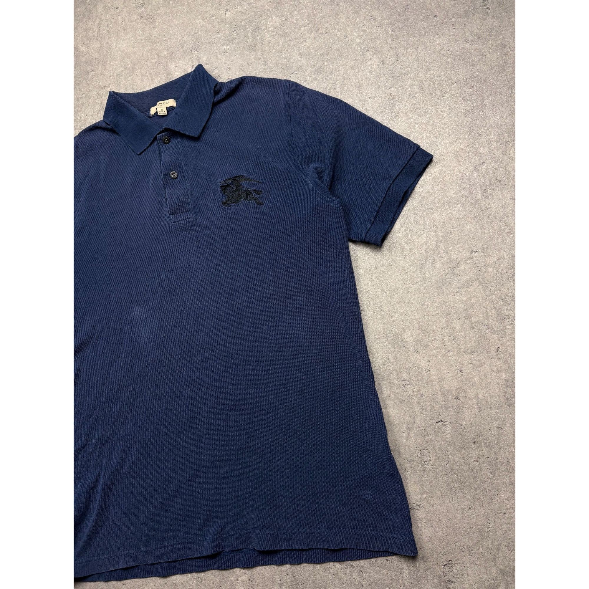 Burberry Burberry London Navy Blue Polo Shirt With Embroidered Knight Size US S / EU 44-46 / 1 - 12 Thumbnail