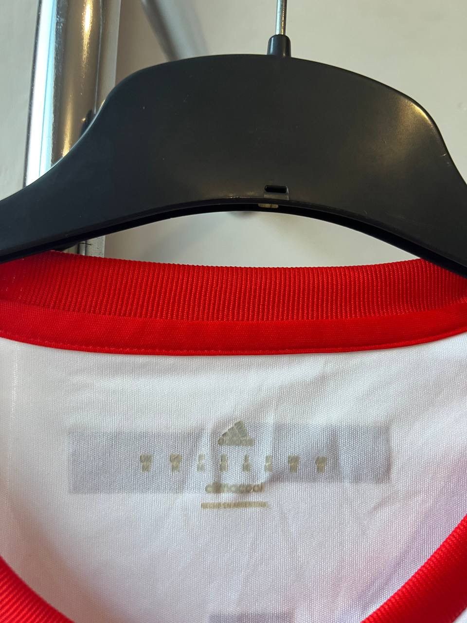 Adidas 2016/17 RIVER PLATE HOME SOCCER JERSEY FOOTBALL SHIRT SIZE M Size US M / EU 48-50 / 2 - 7 Thumbnail