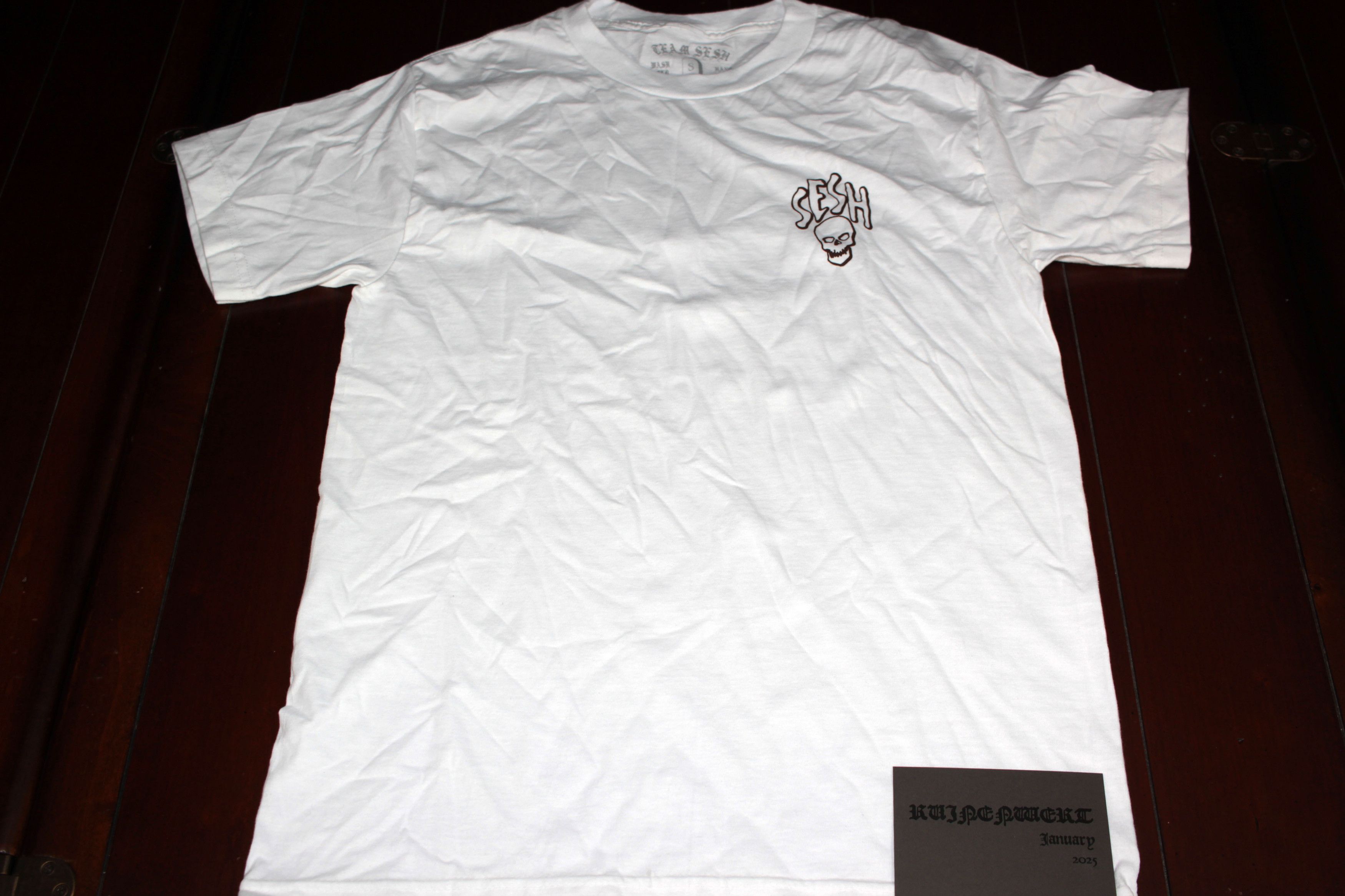 Bones × TeamSESH TeamSESH 'SESH Skull' T-Shirt Size US S / EU 44-46 / 1 - 6 Thumbnail