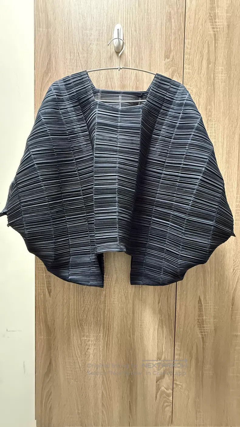 Issey Miyake Issey Miyake Black Long Sleeve Size L / US 10 / IT 46 - 1 Thumbnail