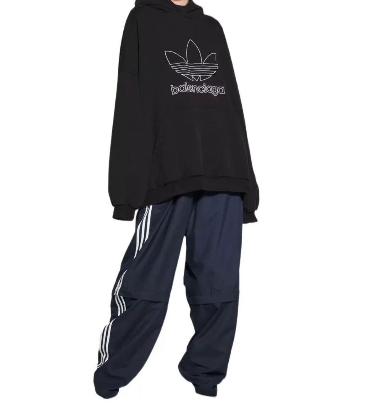 Balenciaga Balenciaga x adidas23ss fashion logo hooded sweatshirt Size US M / EU 48-50 / 2 - 7 Thumbnail