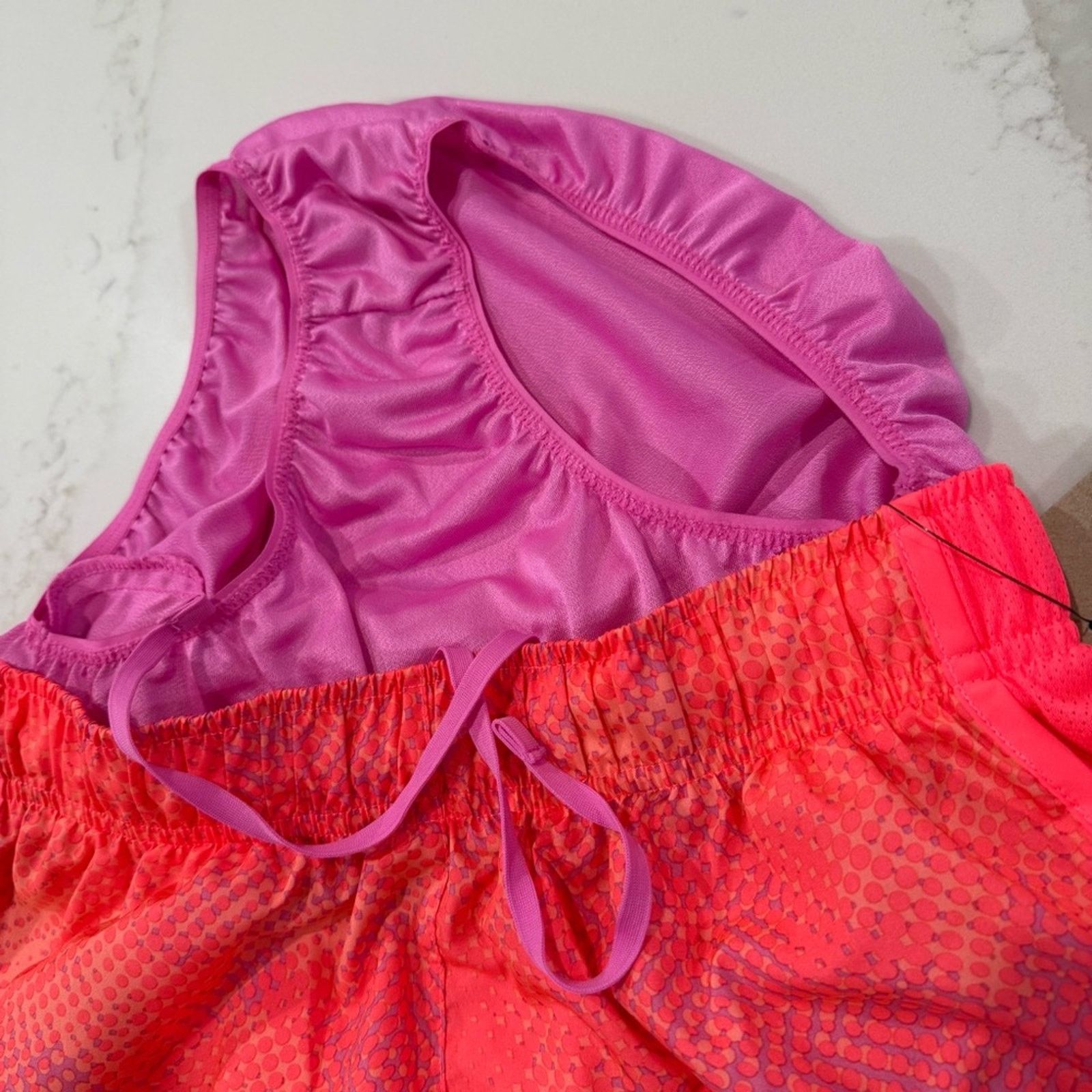 Nike Nike NWT Dri-Fit Tempo Running Shorts Women’s Small Pink Size 28" / US 6 / IT 42 - 5 Thumbnail